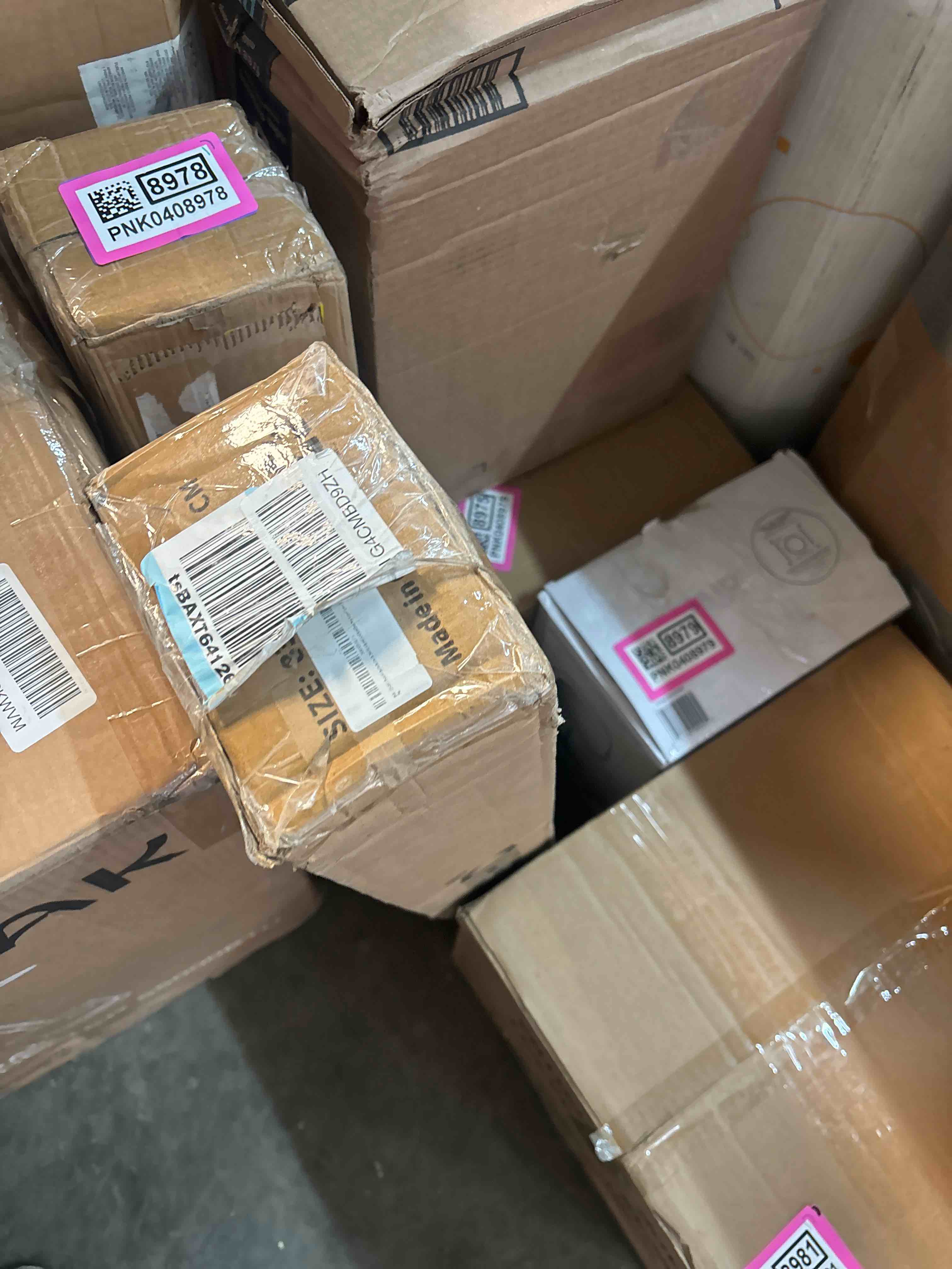https://s3.amazonaws.com/lotting-images-prod/phillipi/PNK0408985_1739202884757.jpeg