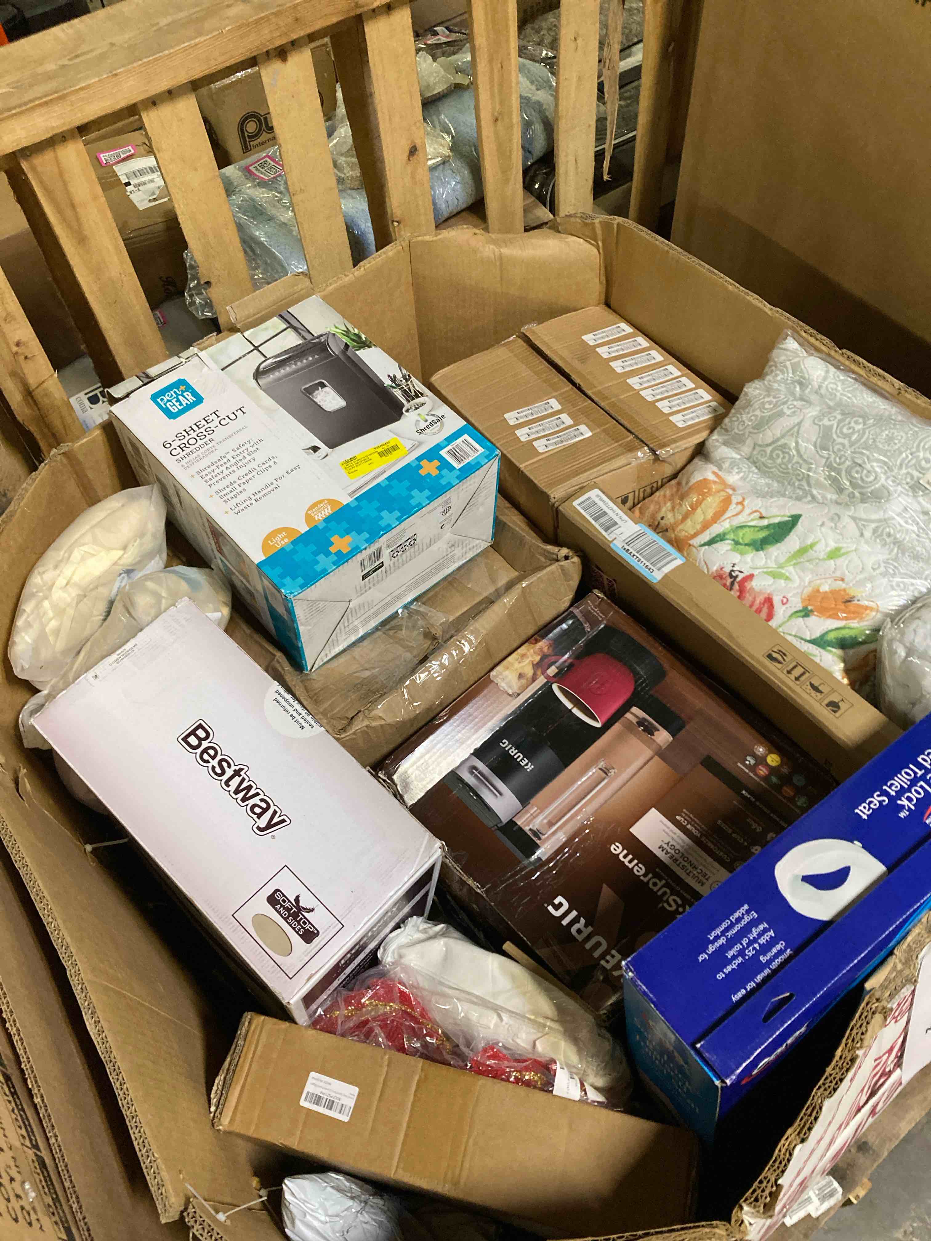 https://s3.amazonaws.com/lotting-images-prod/phillipi/PNK0409077_1739287782407.jpeg