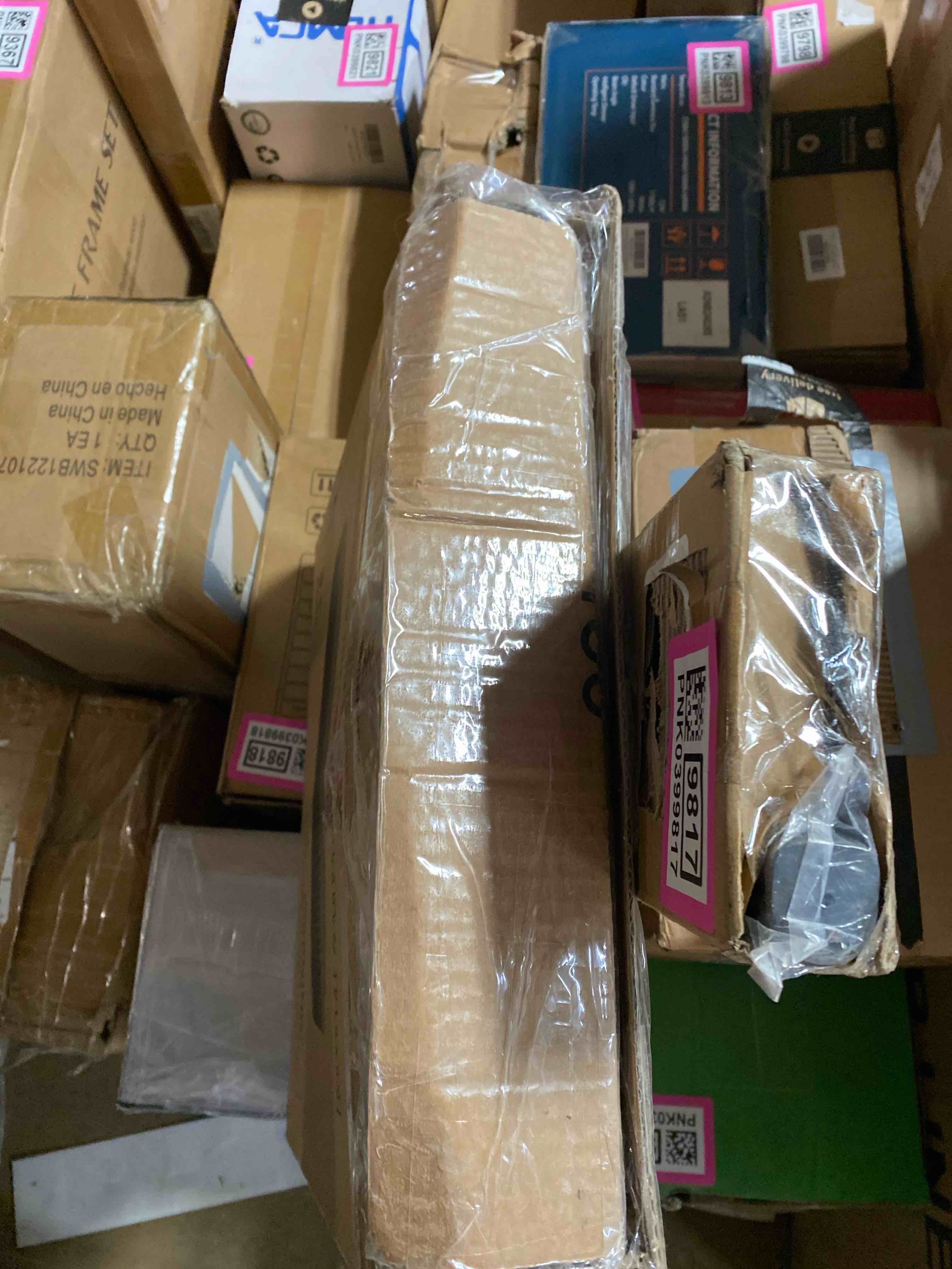 https://s3.amazonaws.com/lotting-images-prod/phillipi/PNK0409370_1739908944461.jpeg