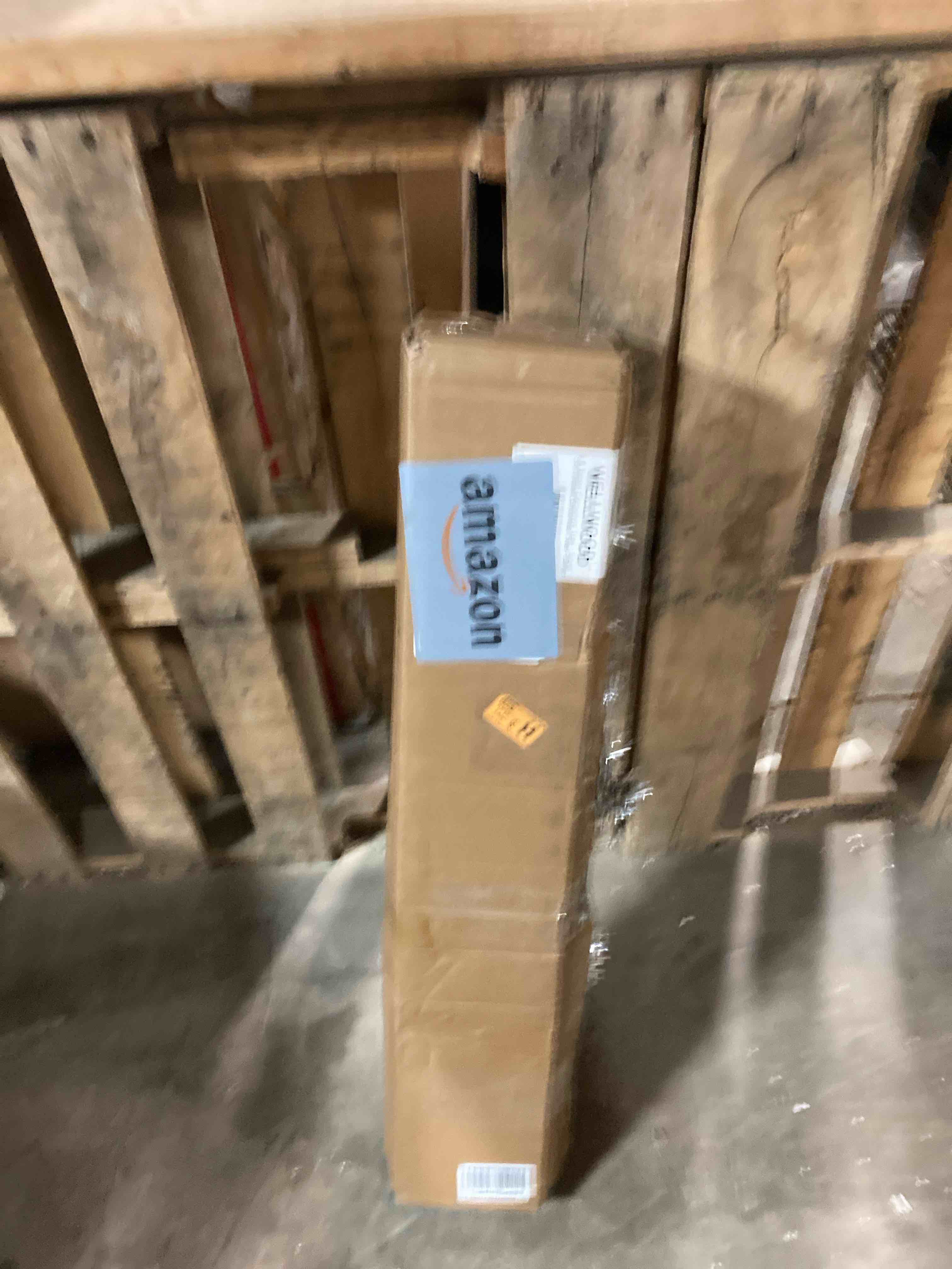 https://s3.amazonaws.com/lotting-images-prod/phillipi/PNK0409420_1738949115245.jpeg