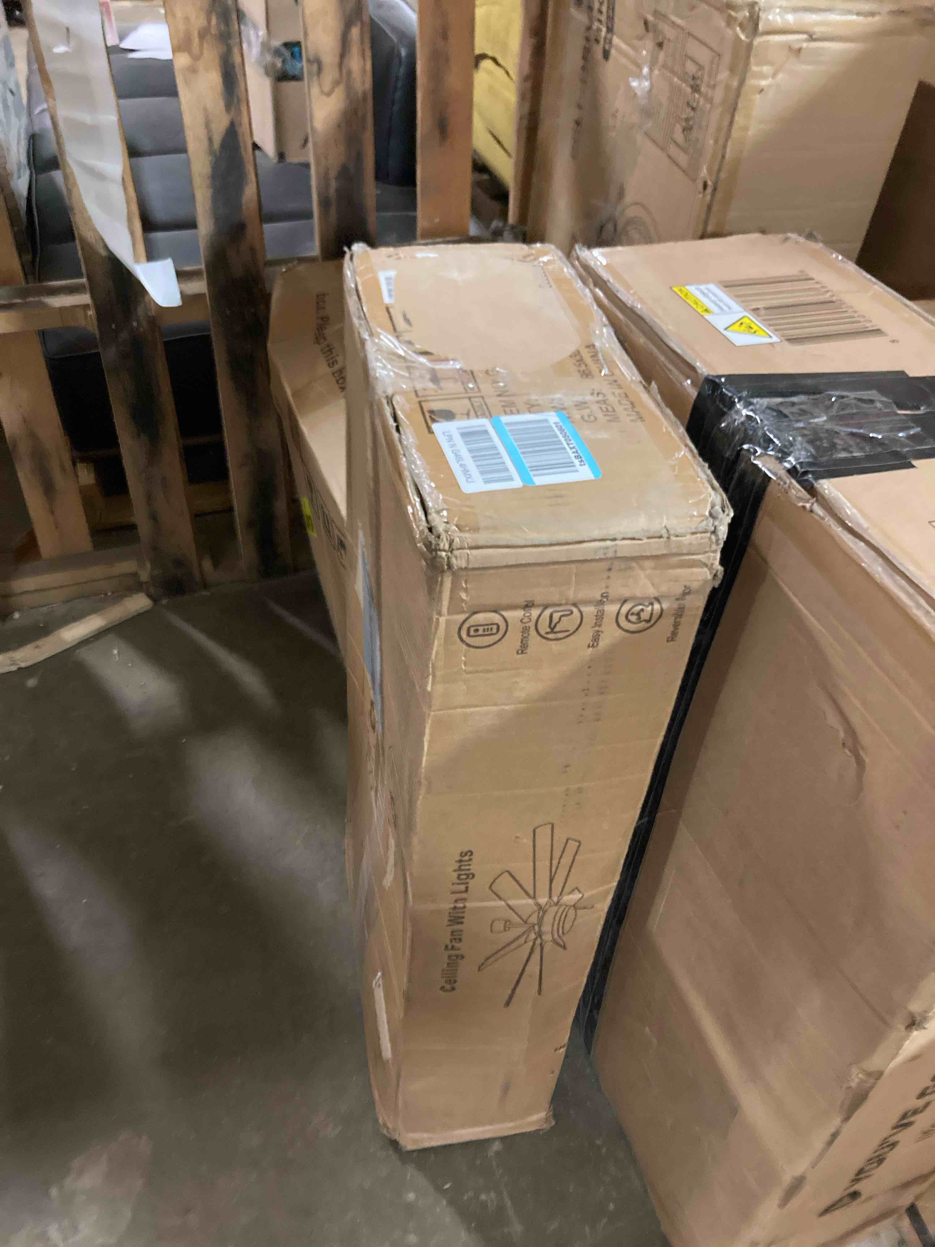 https://s3.amazonaws.com/lotting-images-prod/phillipi/PNK0409470_1738880445088.jpeg