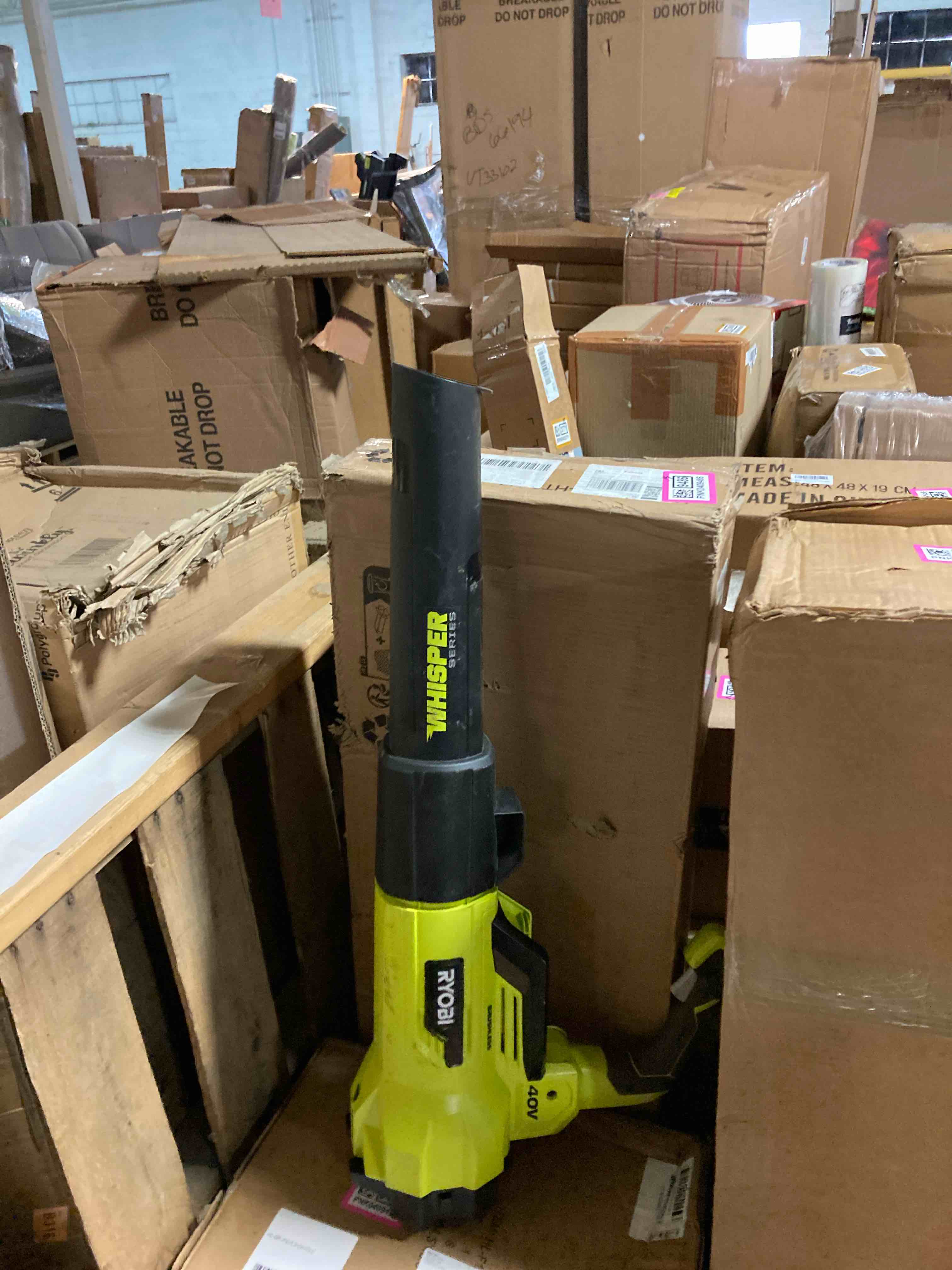 https://s3.amazonaws.com/lotting-images-prod/phillipi/PNK0409492_1738860799338.jpeg