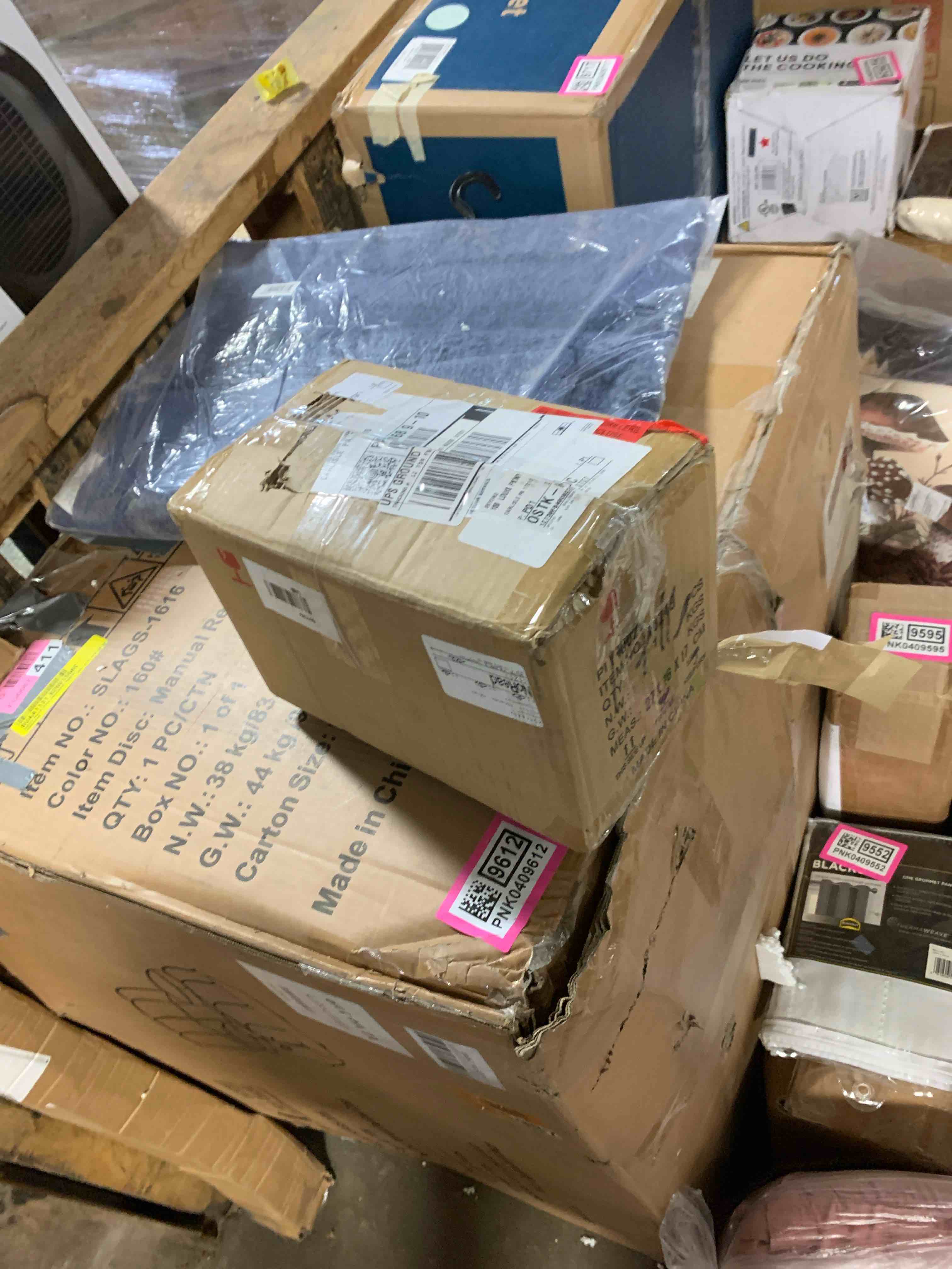 https://s3.amazonaws.com/lotting-images-prod/phillipi/PNK0409568_1738859369985.jpeg