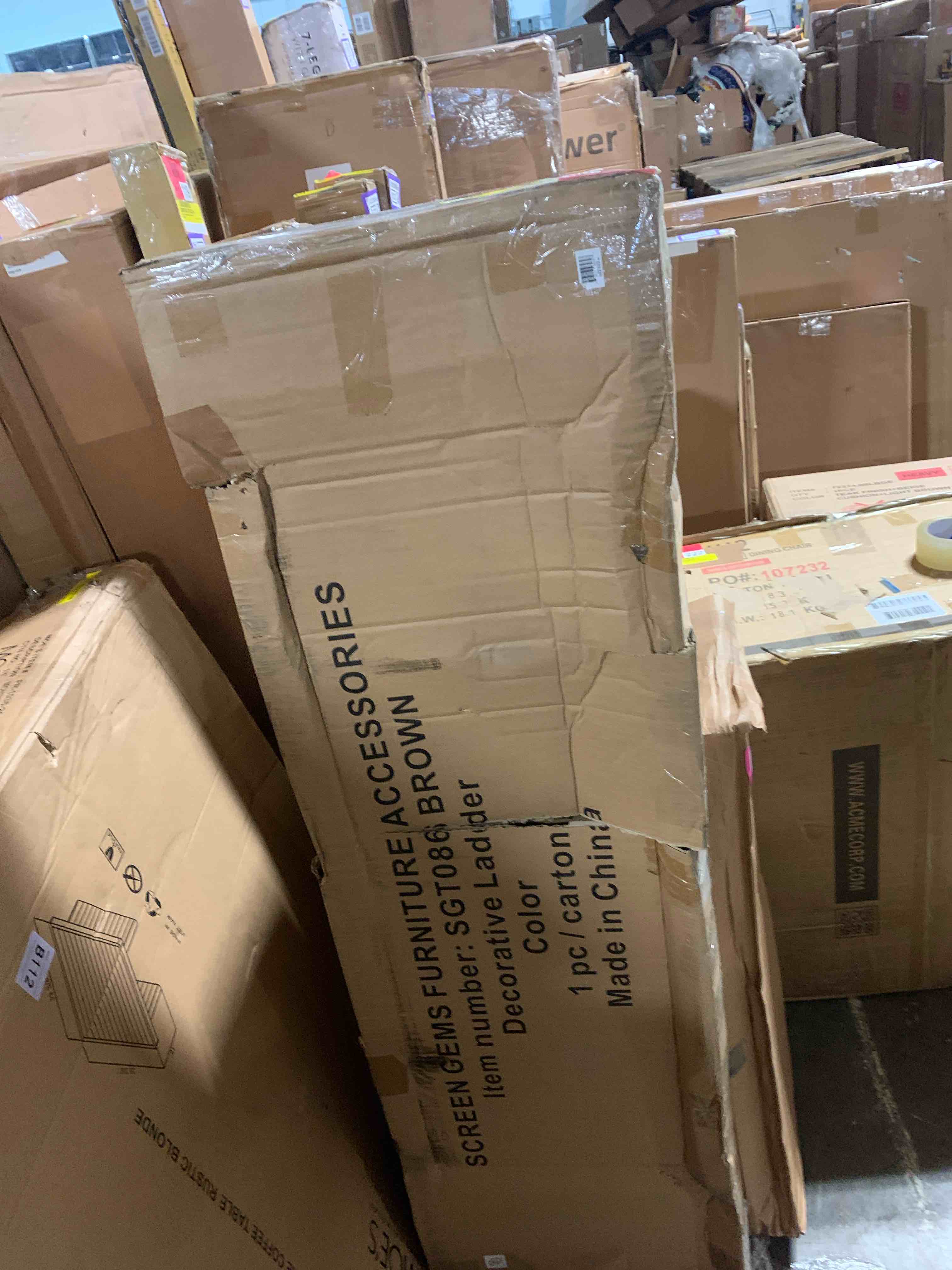 https://s3.amazonaws.com/lotting-images-prod/phillipi/PNK0409628_1738776015587.jpeg