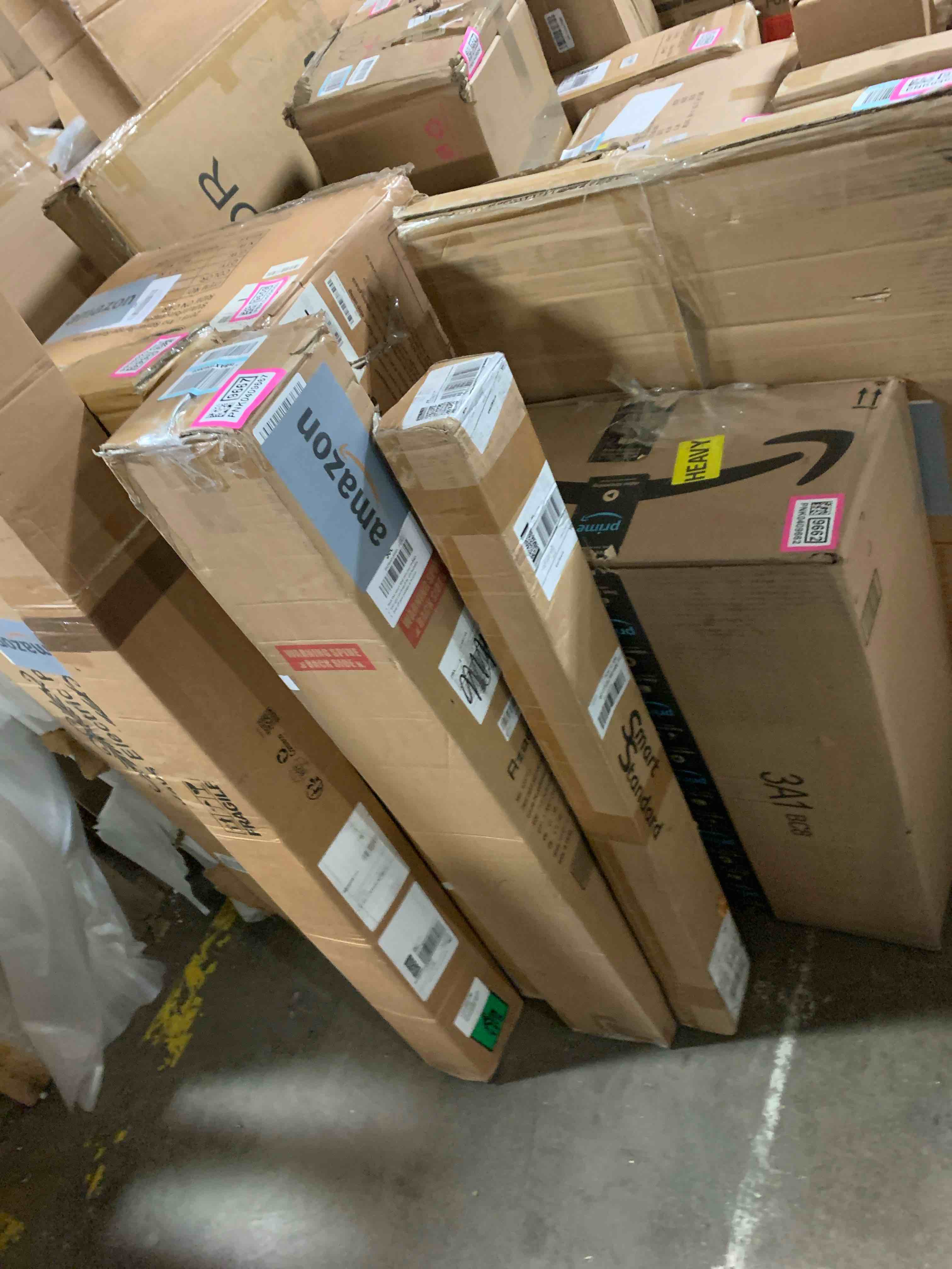 https://s3.amazonaws.com/lotting-images-prod/phillipi/PNK0409669_1738782062074.jpeg