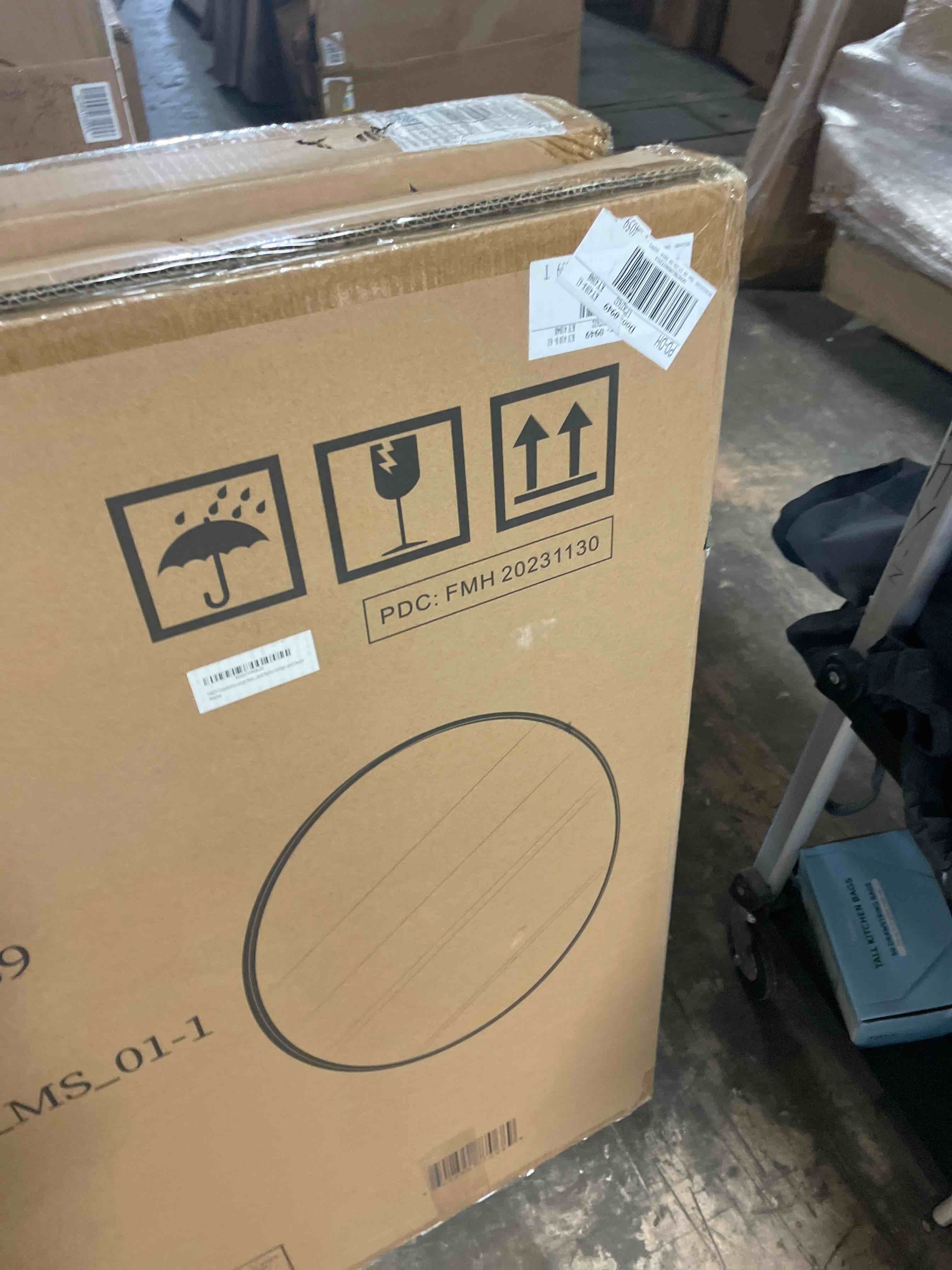 https://s3.amazonaws.com/lotting-images-prod/phillipi/PNK0410256_1737565372052.jpeg