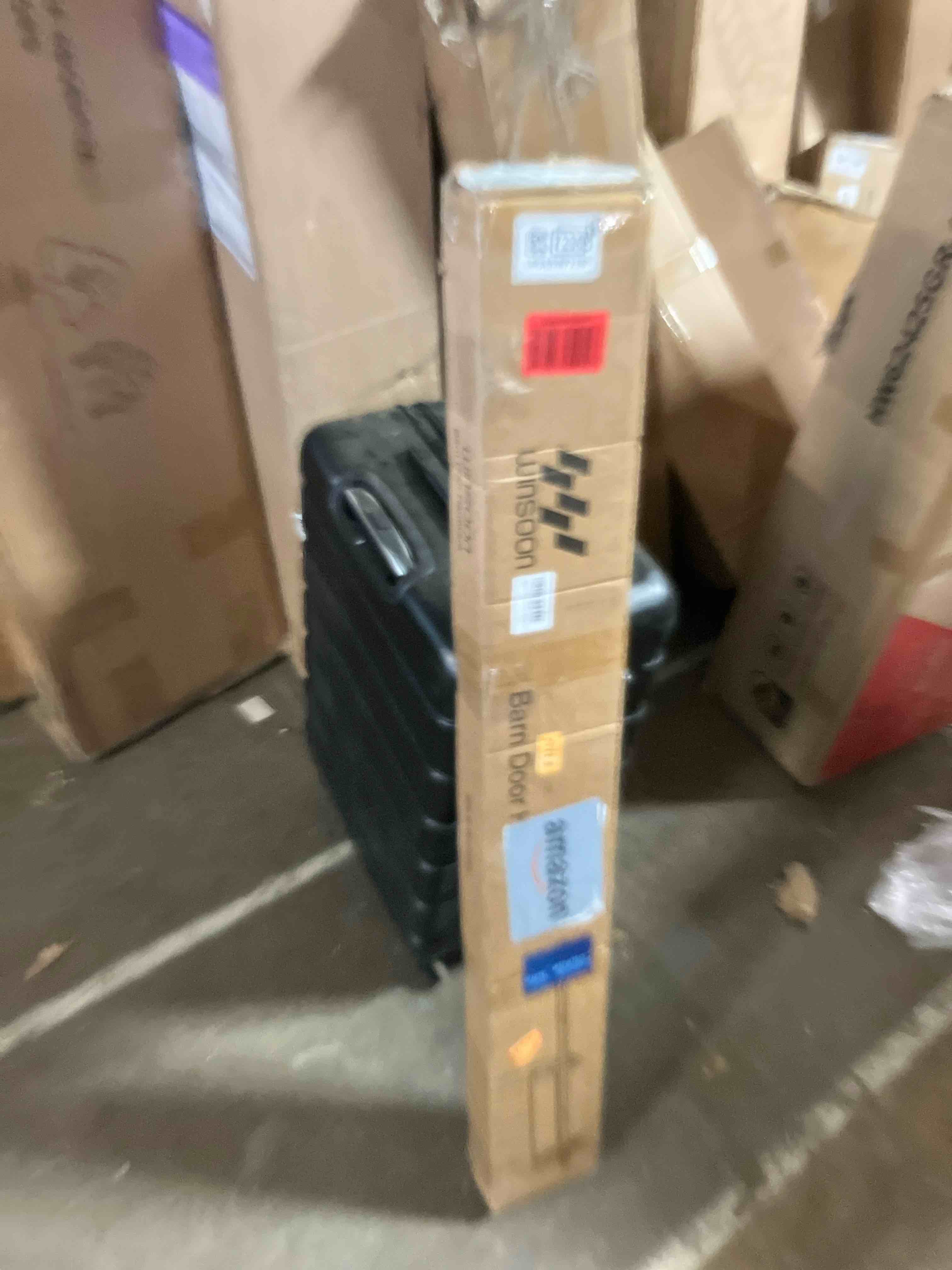 https://s3.amazonaws.com/lotting-images-prod/phillipi/PNK0410717_1737647315829.jpeg