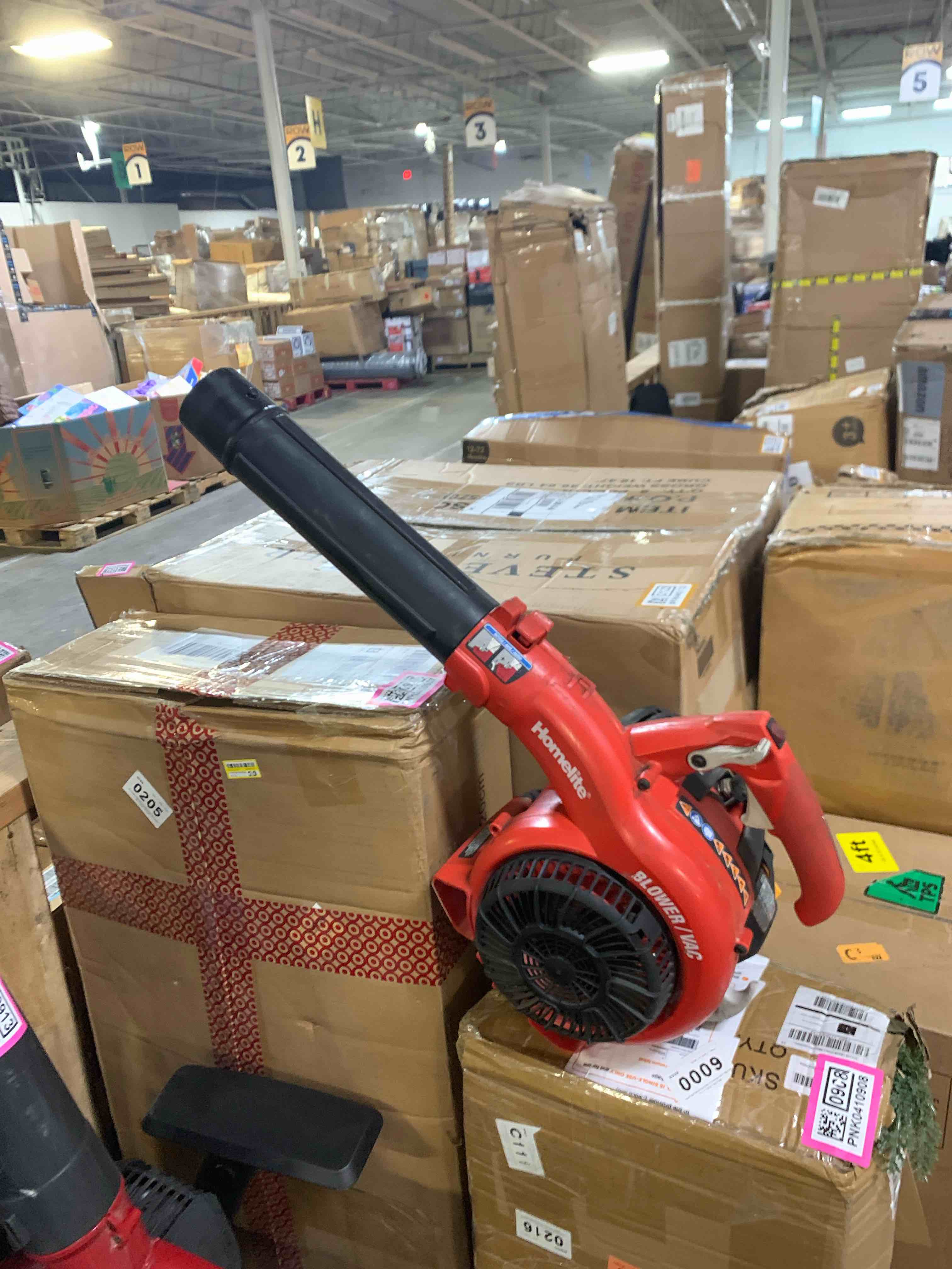 https://s3.amazonaws.com/lotting-images-prod/phillipi/PNK0410914_1737131622165.jpeg