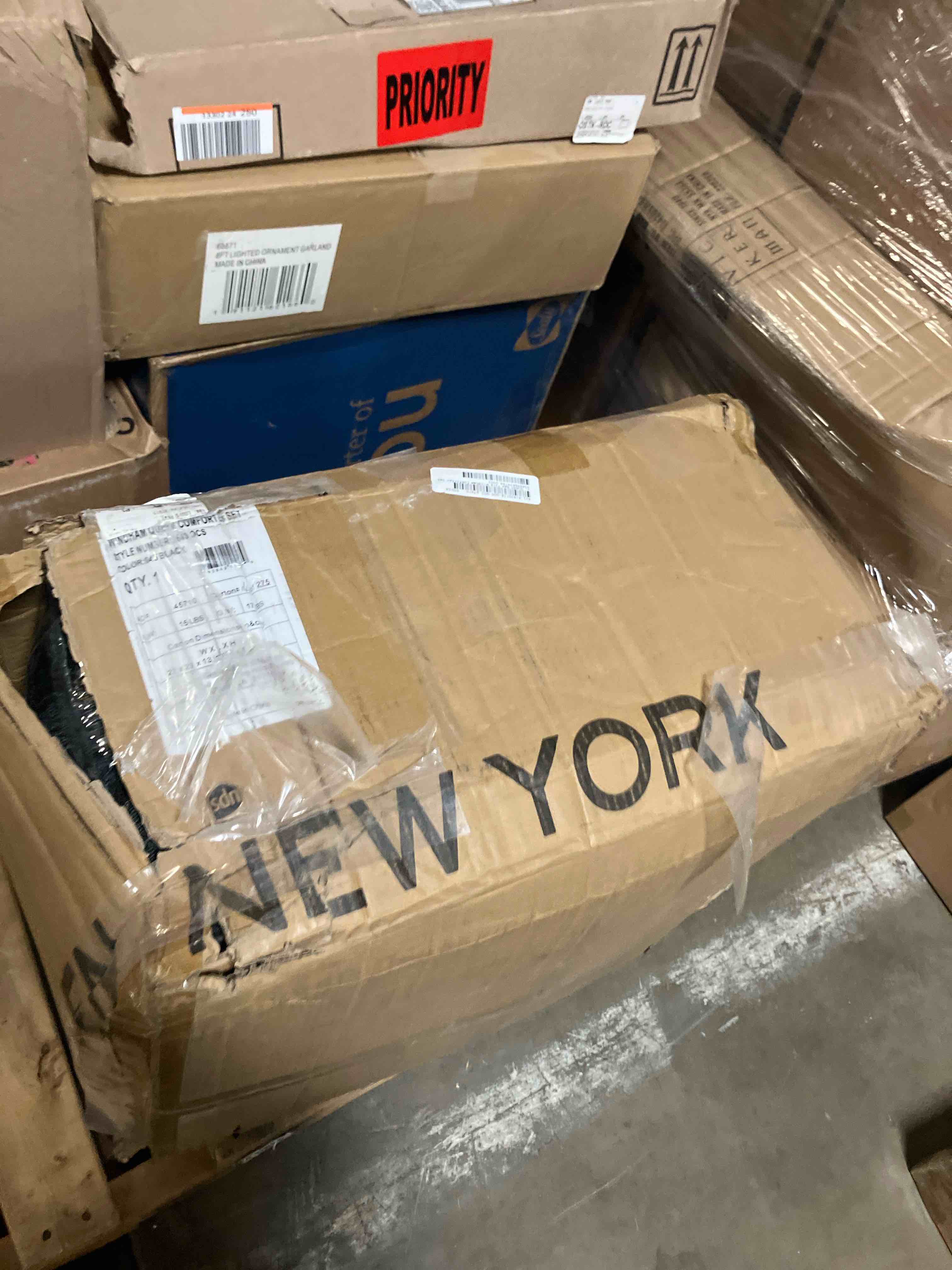 https://s3.amazonaws.com/lotting-images-prod/phillipi/PNK0411252_1737055002200.jpeg