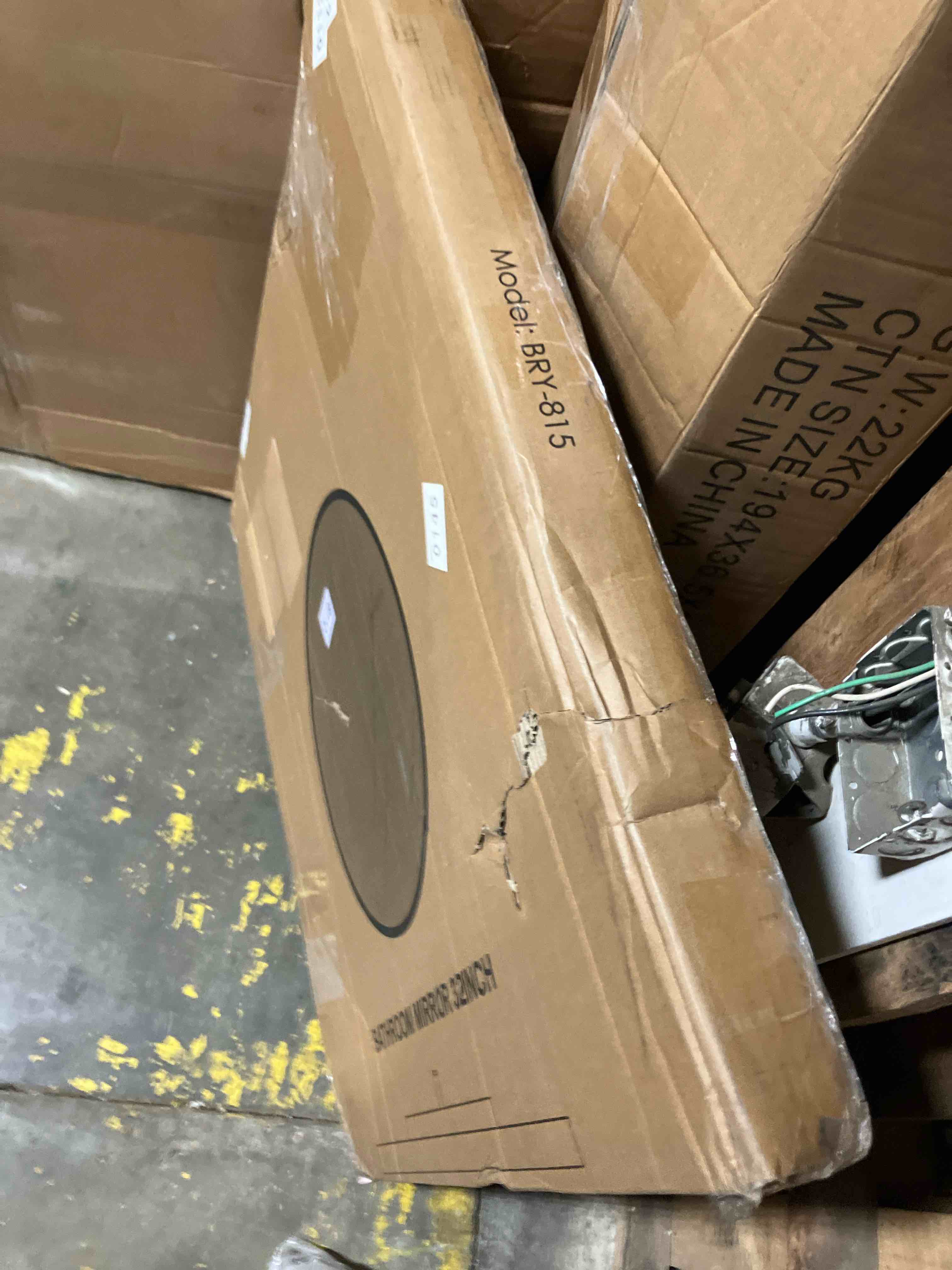 https://s3.amazonaws.com/lotting-images-prod/phillipi/PNK0411297_1737139531597.jpeg