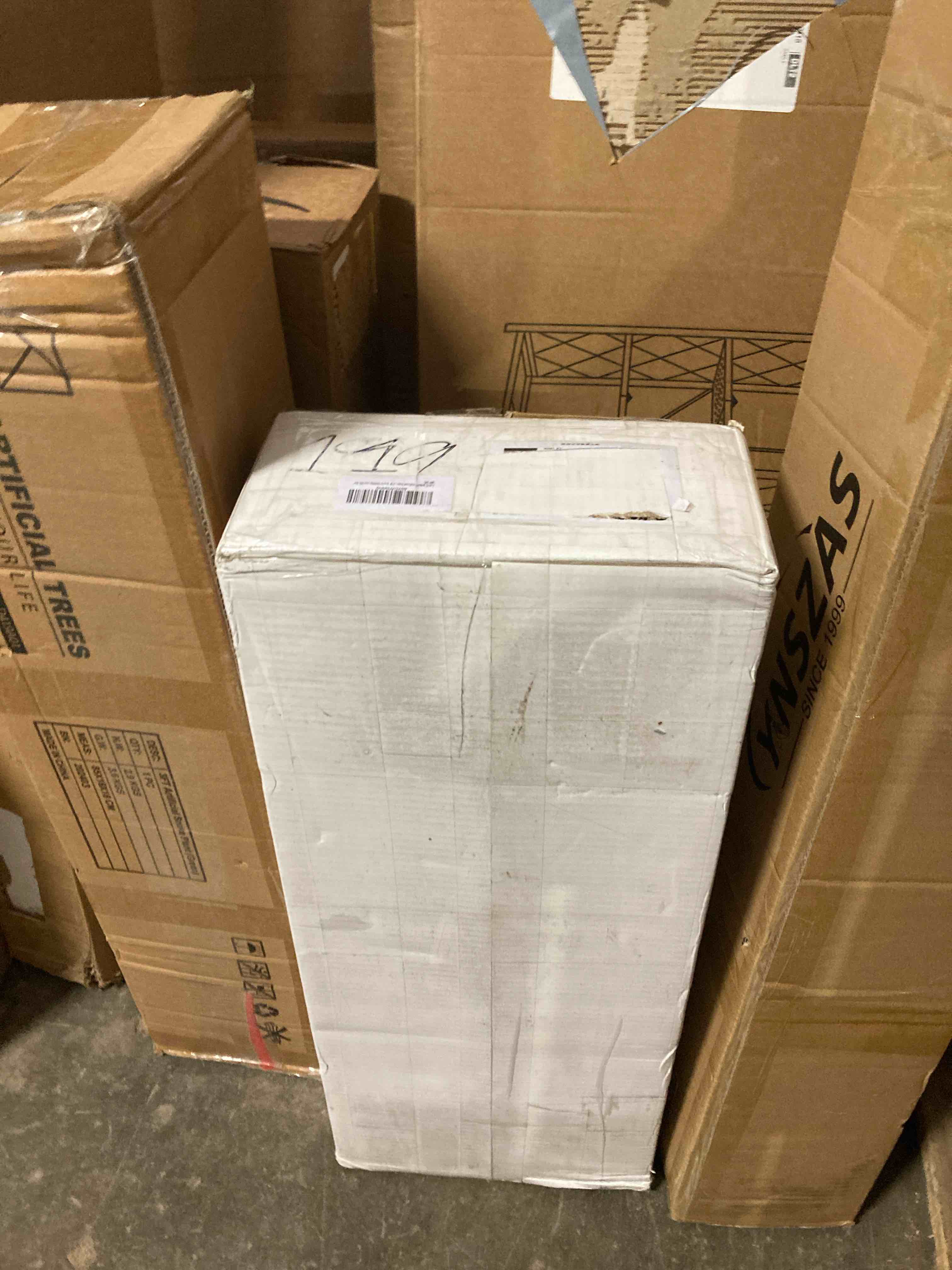 https://s3.amazonaws.com/lotting-images-prod/phillipi/PNK0411777_1737395822399.jpeg
