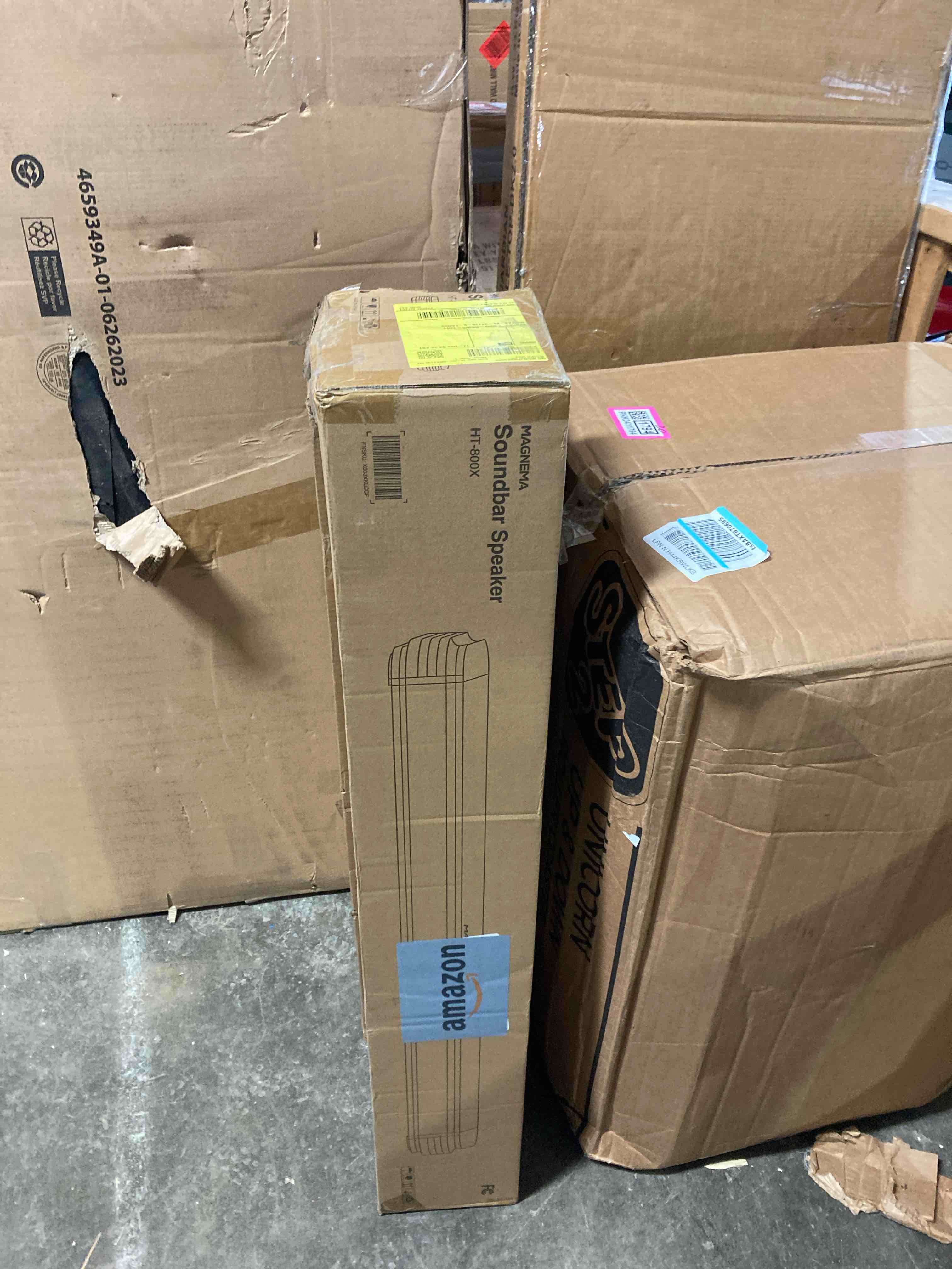 https://s3.amazonaws.com/lotting-images-prod/phillipi/PNK0411796_1737403426309.jpeg