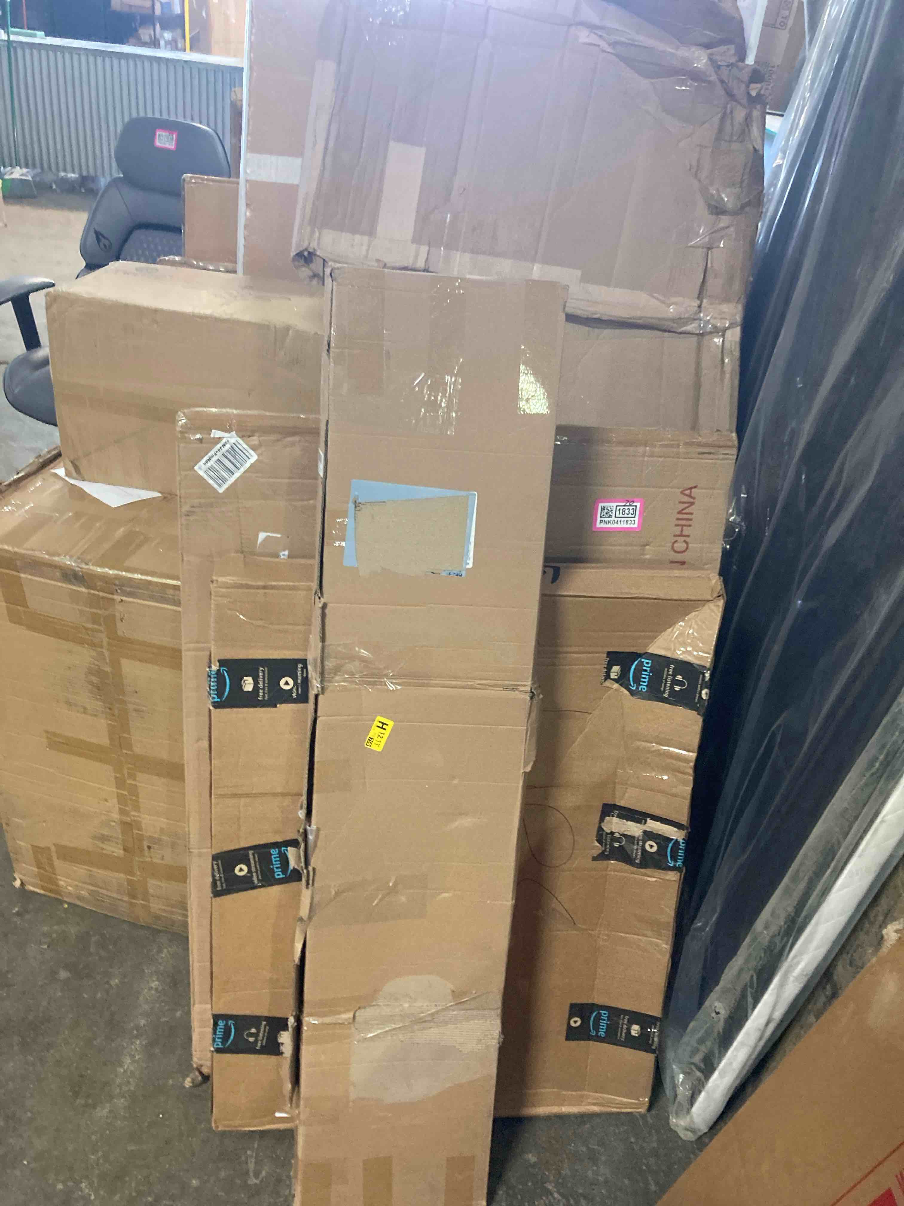 https://s3.amazonaws.com/lotting-images-prod/phillipi/PNK0411849_1737390880288.jpeg
