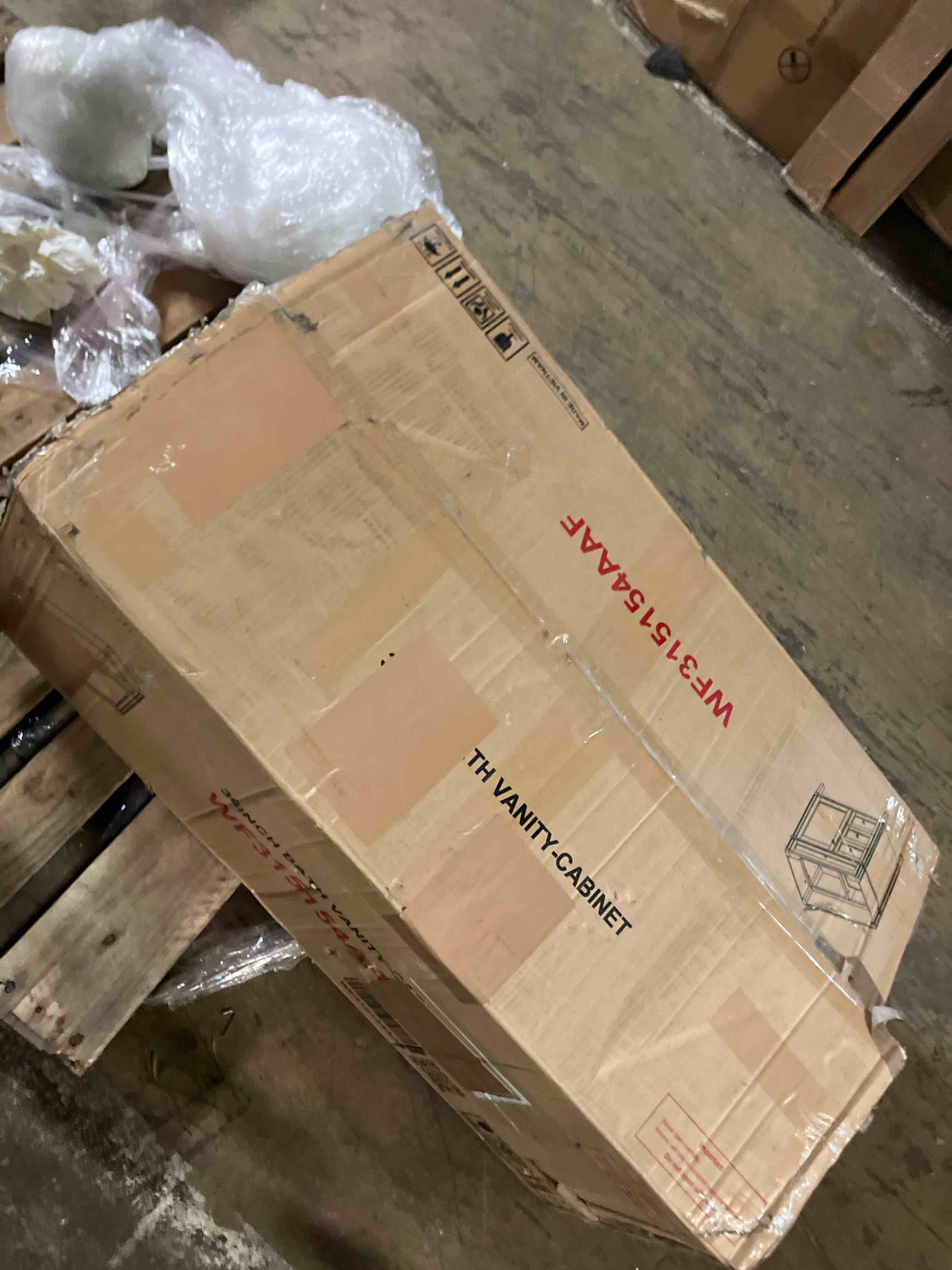 https://s3.amazonaws.com/lotting-images-prod/phillipi/PNK0411975_1738699585519.jpeg