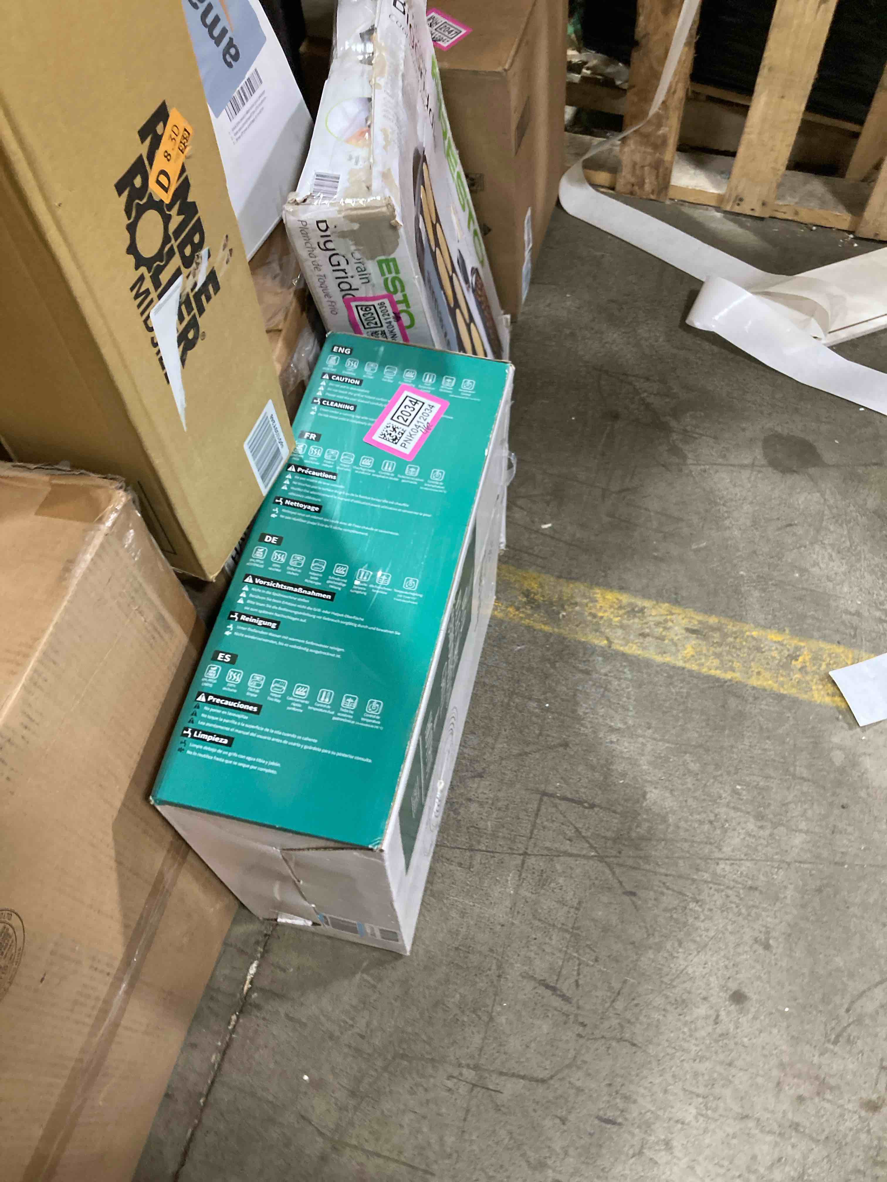 https://s3.amazonaws.com/lotting-images-prod/phillipi/PNK0412034_1743178155557.jpeg