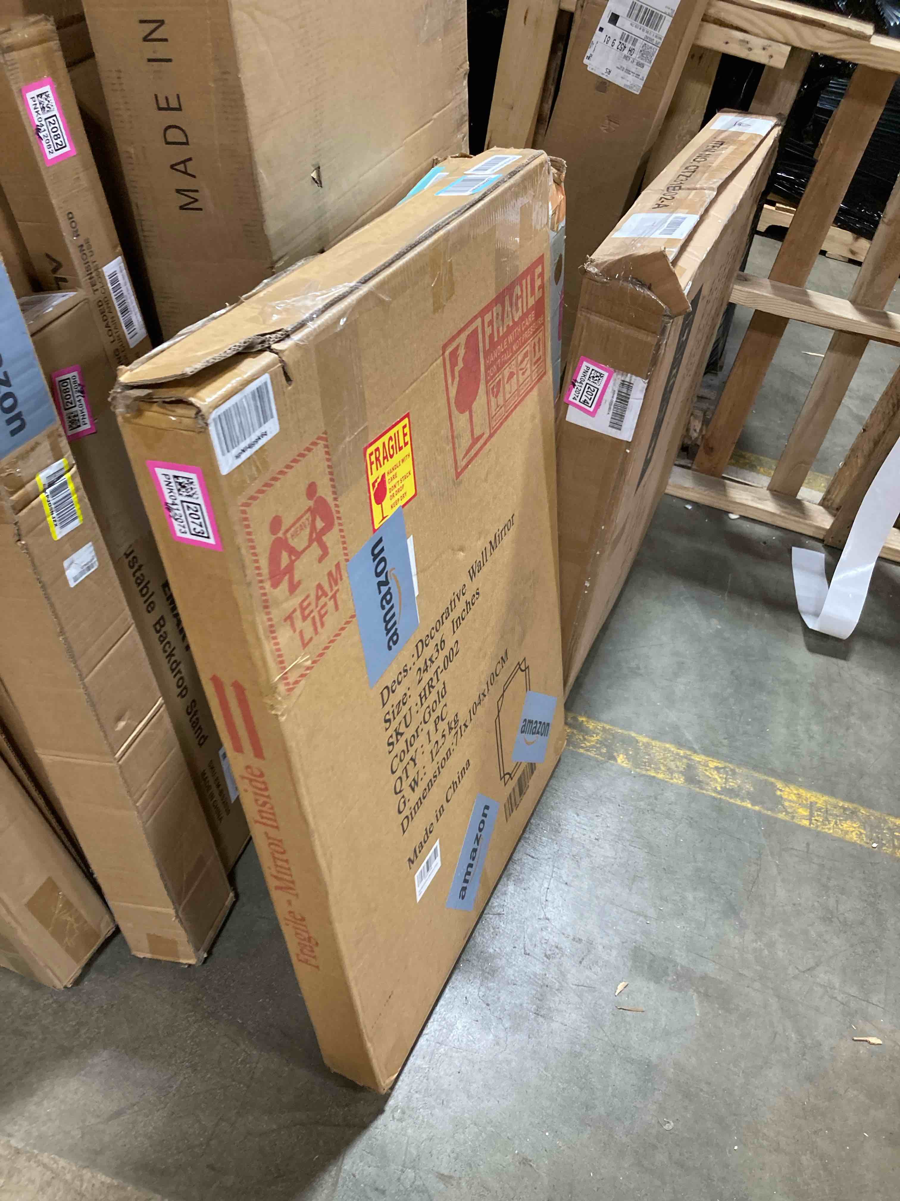 https://s3.amazonaws.com/lotting-images-prod/phillipi/PNK0412073_1743173286728.jpeg