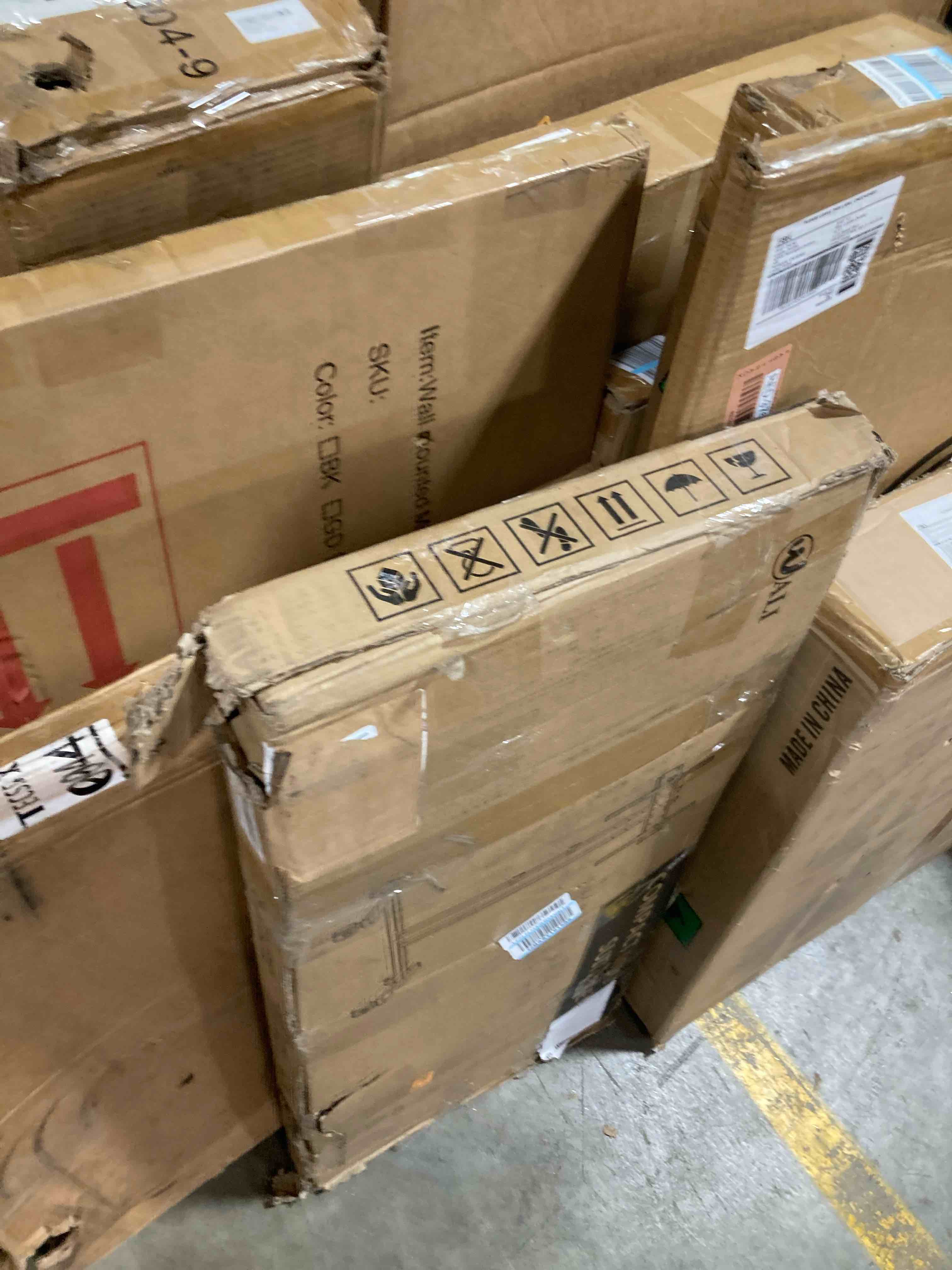https://s3.amazonaws.com/lotting-images-prod/phillipi/PNK0412090_1743171270995.jpeg