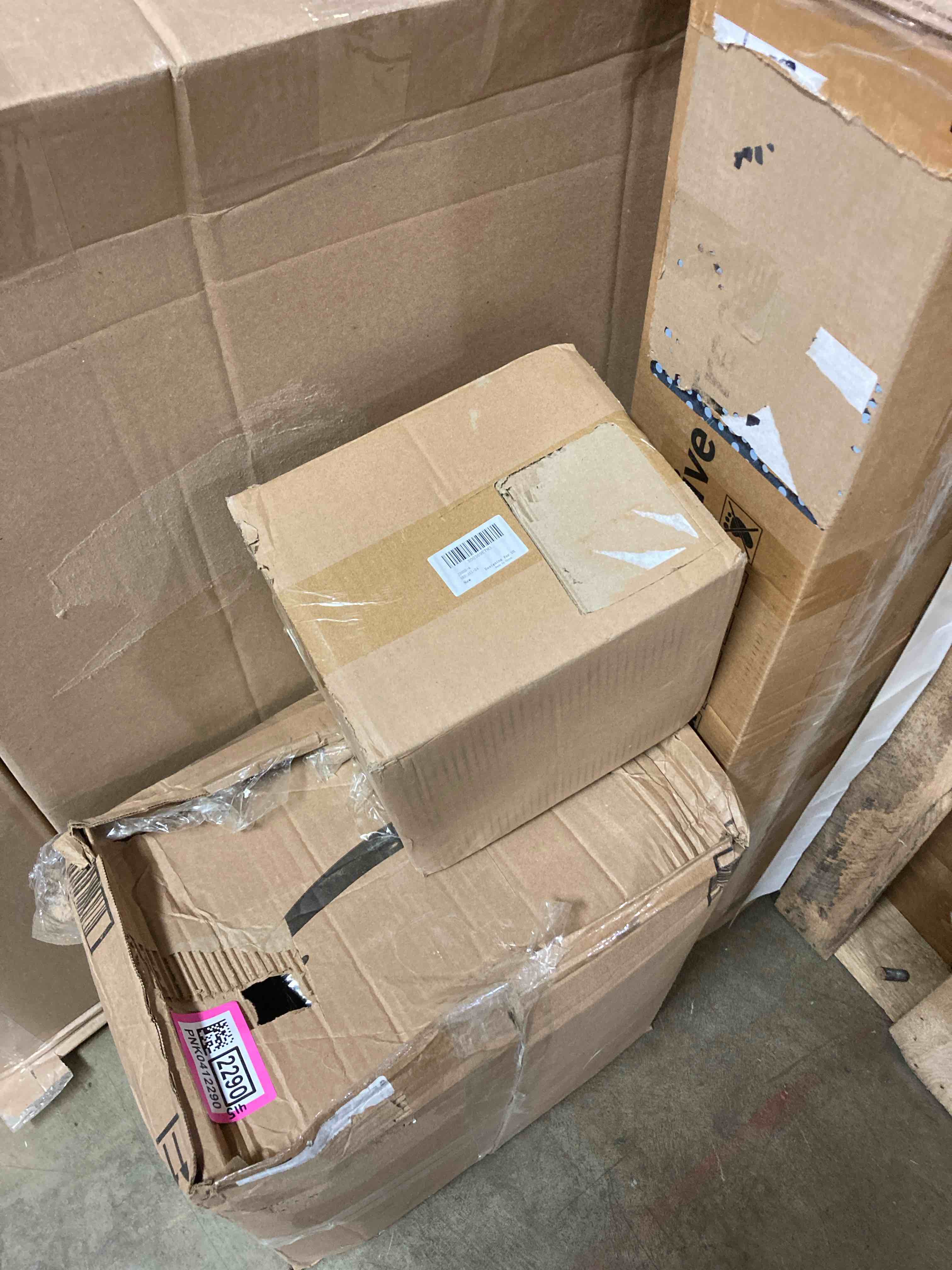https://s3.amazonaws.com/lotting-images-prod/phillipi/PNK0412291_1742583249334.jpeg
