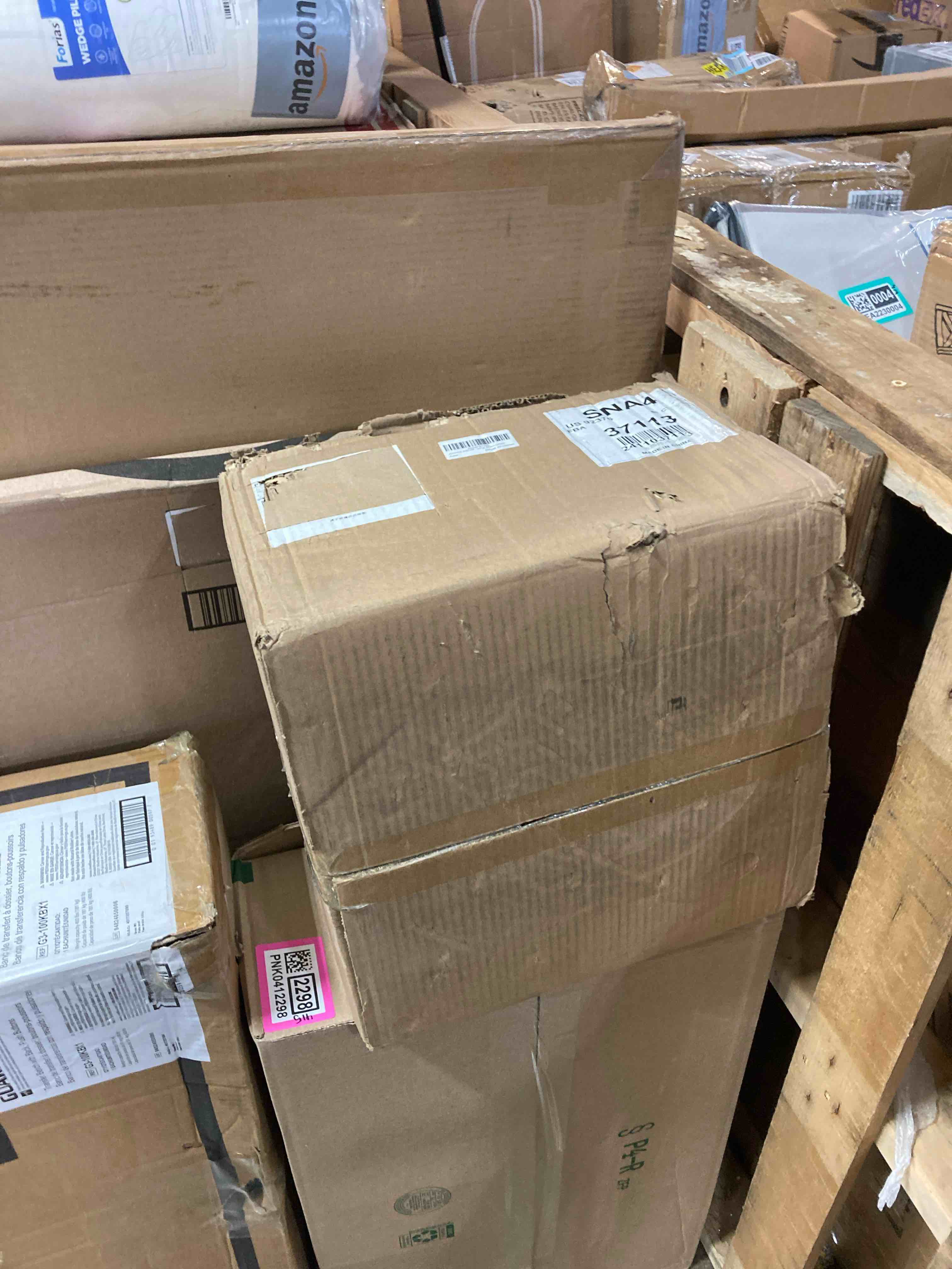 https://s3.amazonaws.com/lotting-images-prod/phillipi/PNK0412300_1742584312208.jpeg