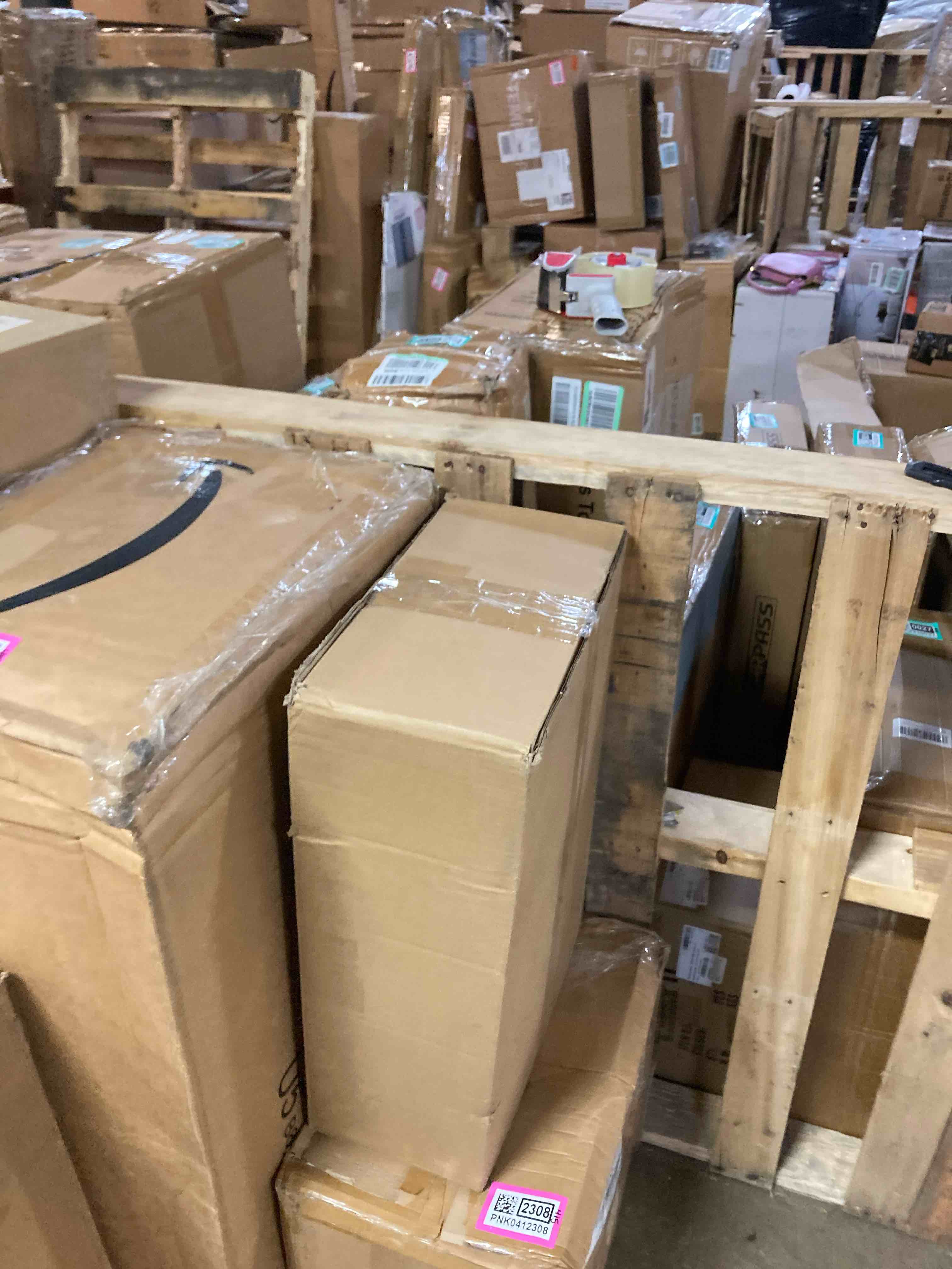 https://s3.amazonaws.com/lotting-images-prod/phillipi/PNK0412309_1742585740607.jpeg