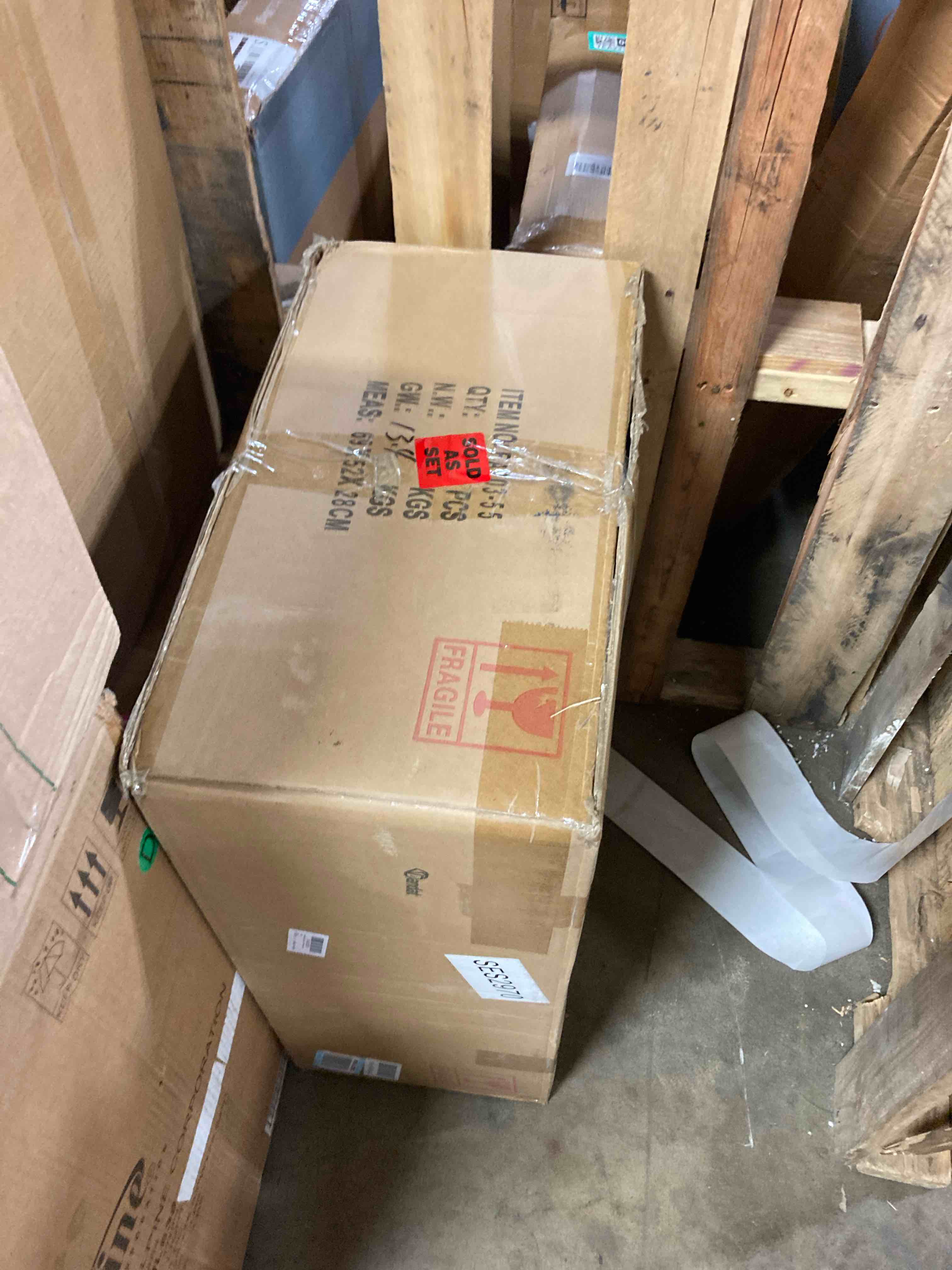 https://s3.amazonaws.com/lotting-images-prod/phillipi/PNK0412314_1742769761109.jpeg