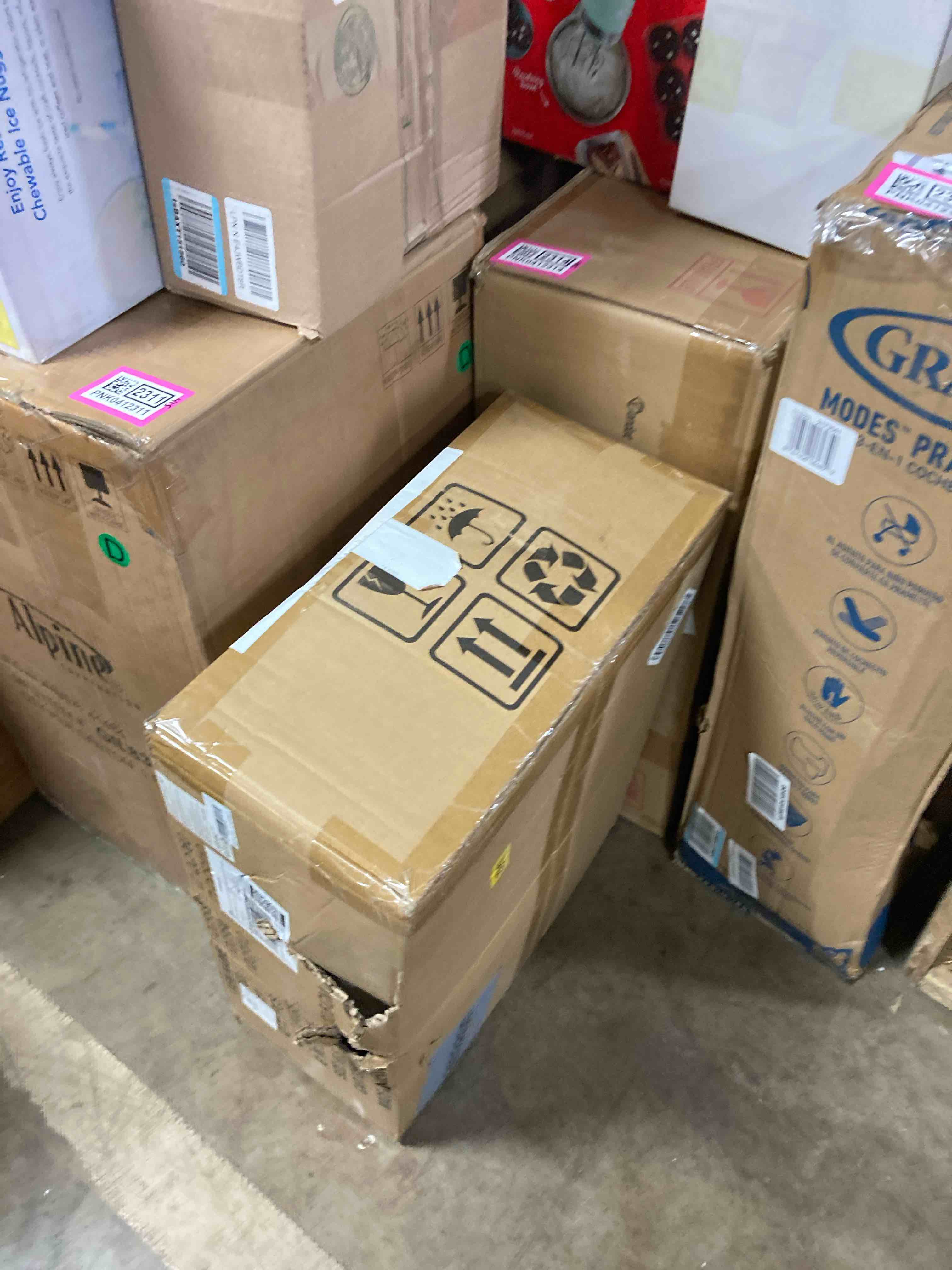 https://s3.amazonaws.com/lotting-images-prod/phillipi/PNK0412318_1742770127699.jpeg