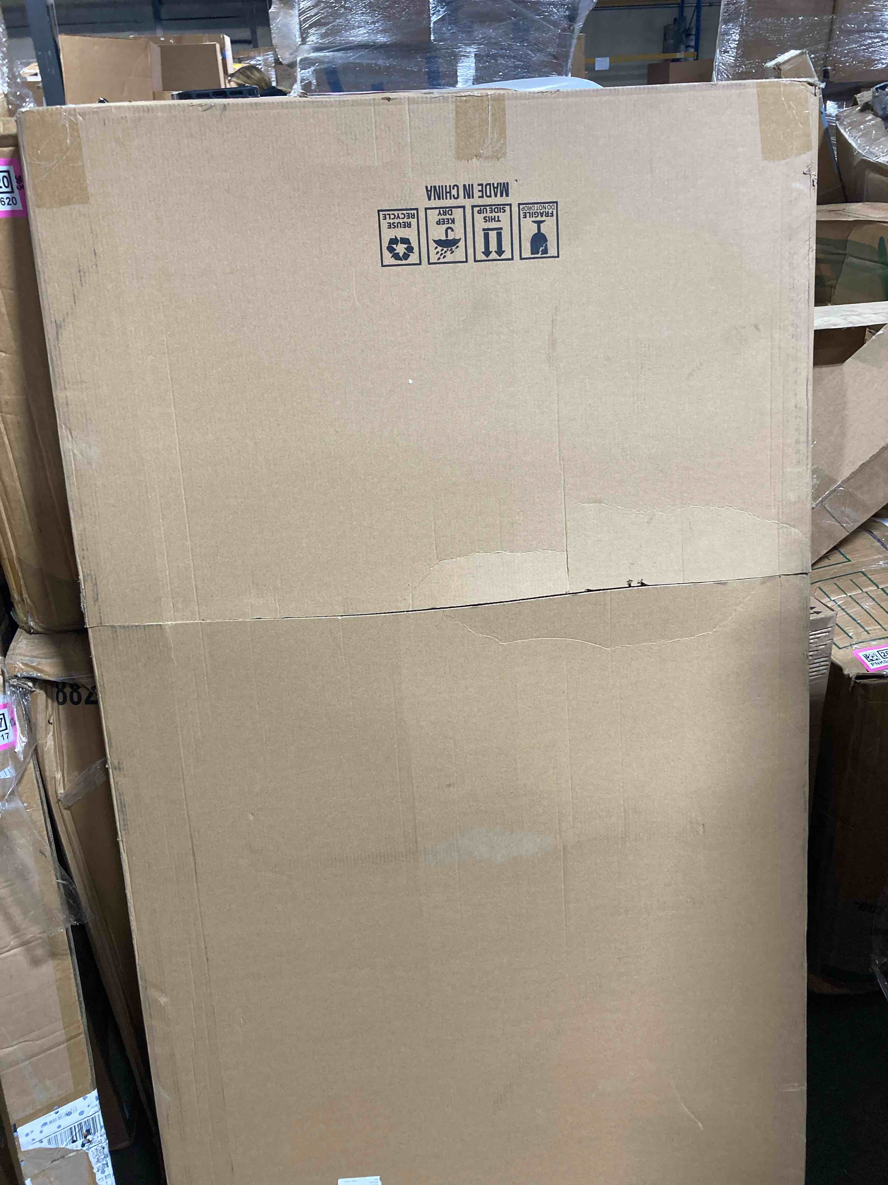 https://s3.amazonaws.com/lotting-images-prod/phillipi/PNK0412601_1741721412853.jpeg