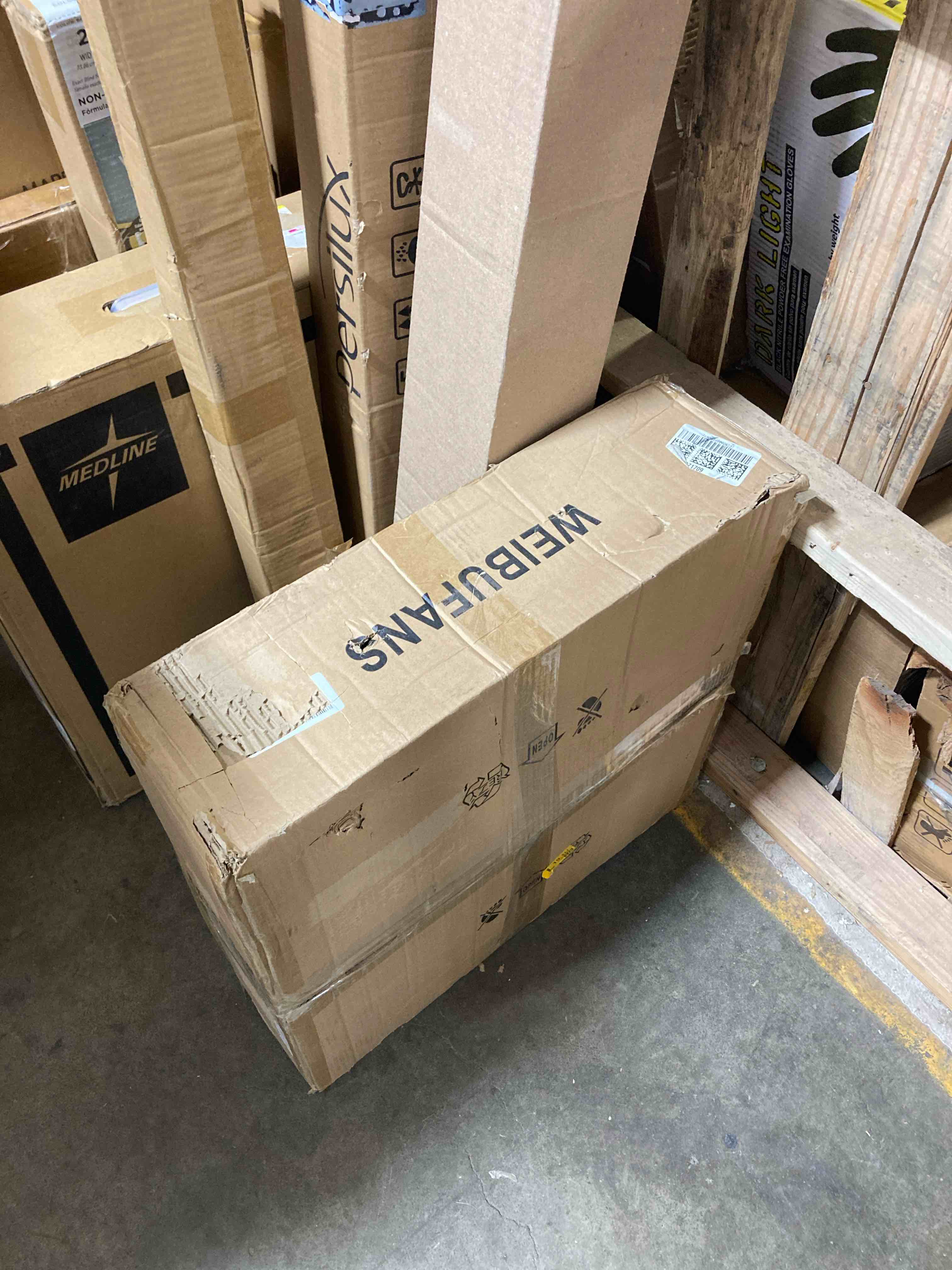 https://s3.amazonaws.com/lotting-images-prod/phillipi/PNK0412602_1741721262477.jpeg