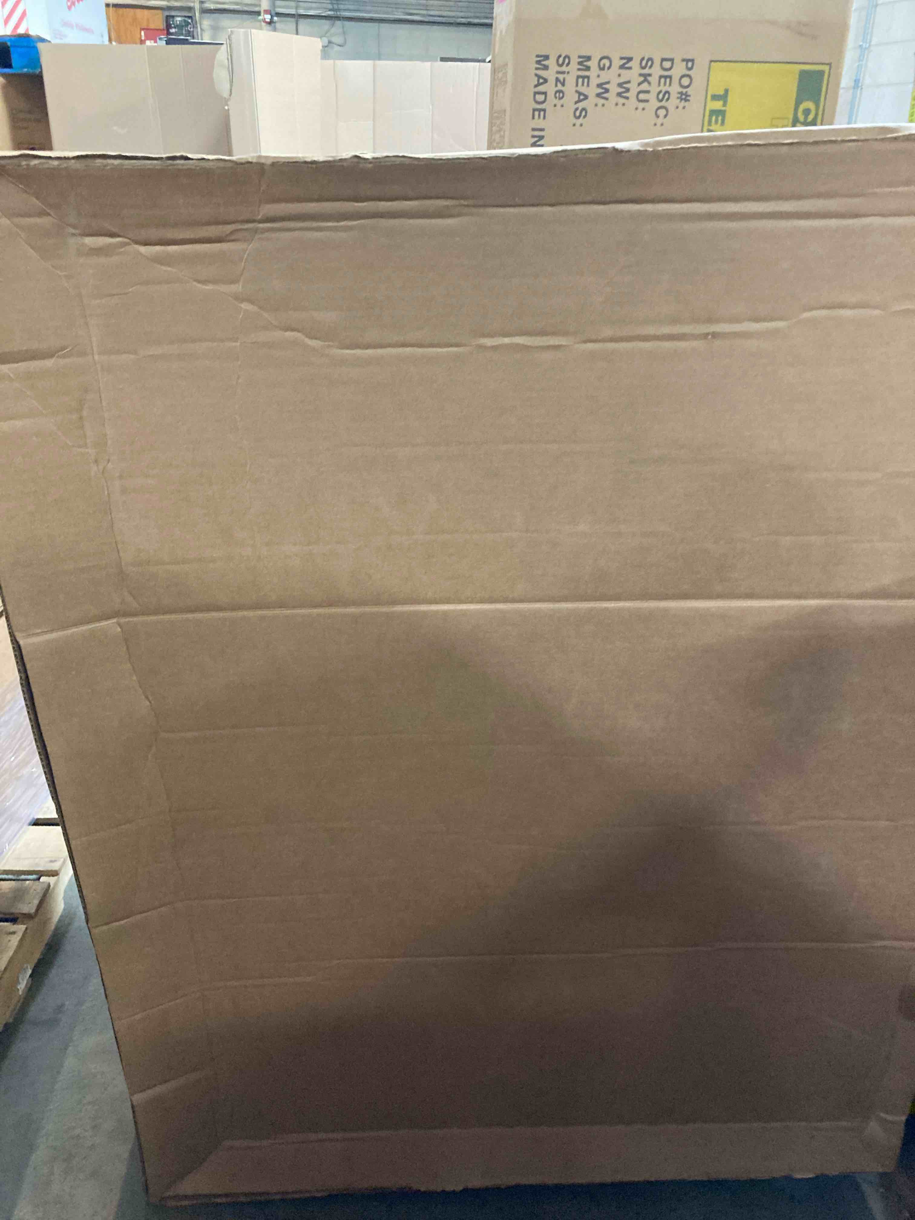 https://s3.amazonaws.com/lotting-images-prod/phillipi/PNK0412650_1741706990828.jpeg