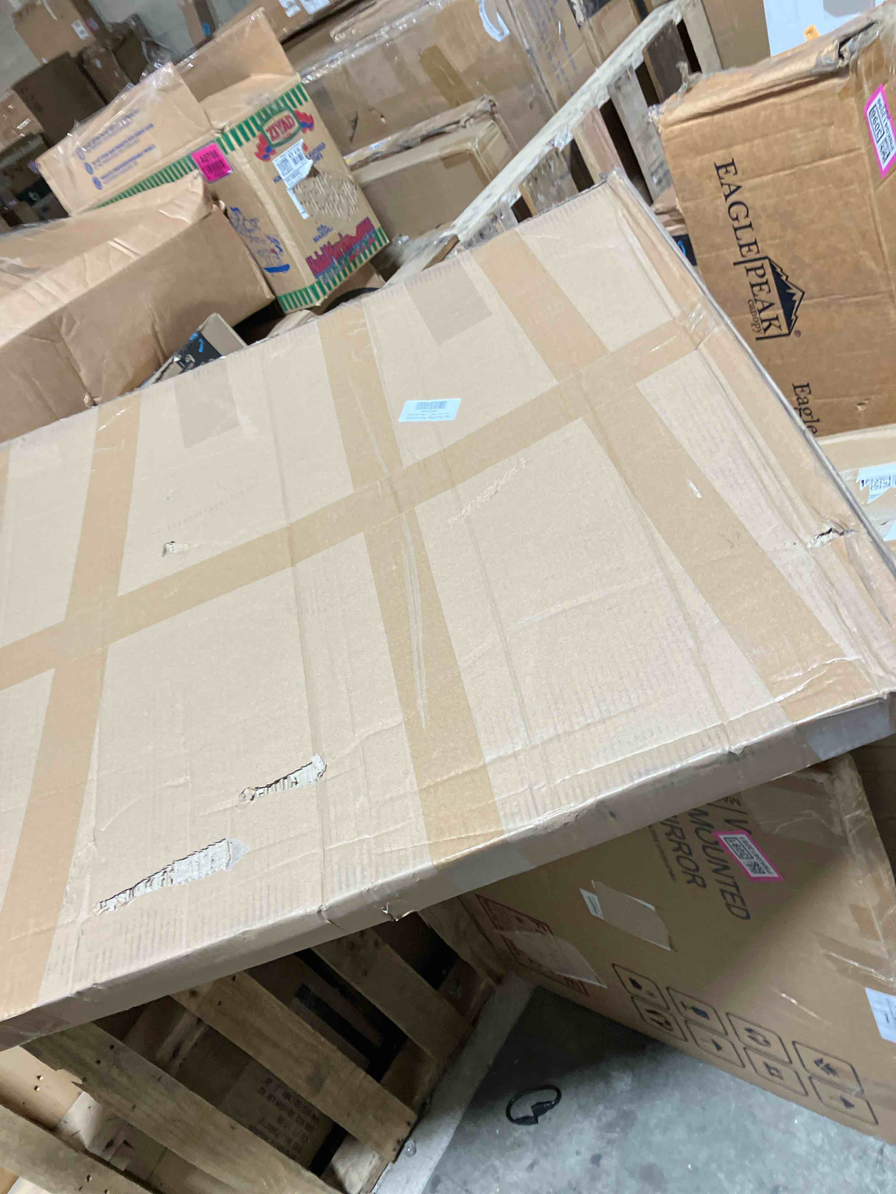 https://s3.amazonaws.com/lotting-images-prod/phillipi/PNK0413089_1740010419654.jpeg