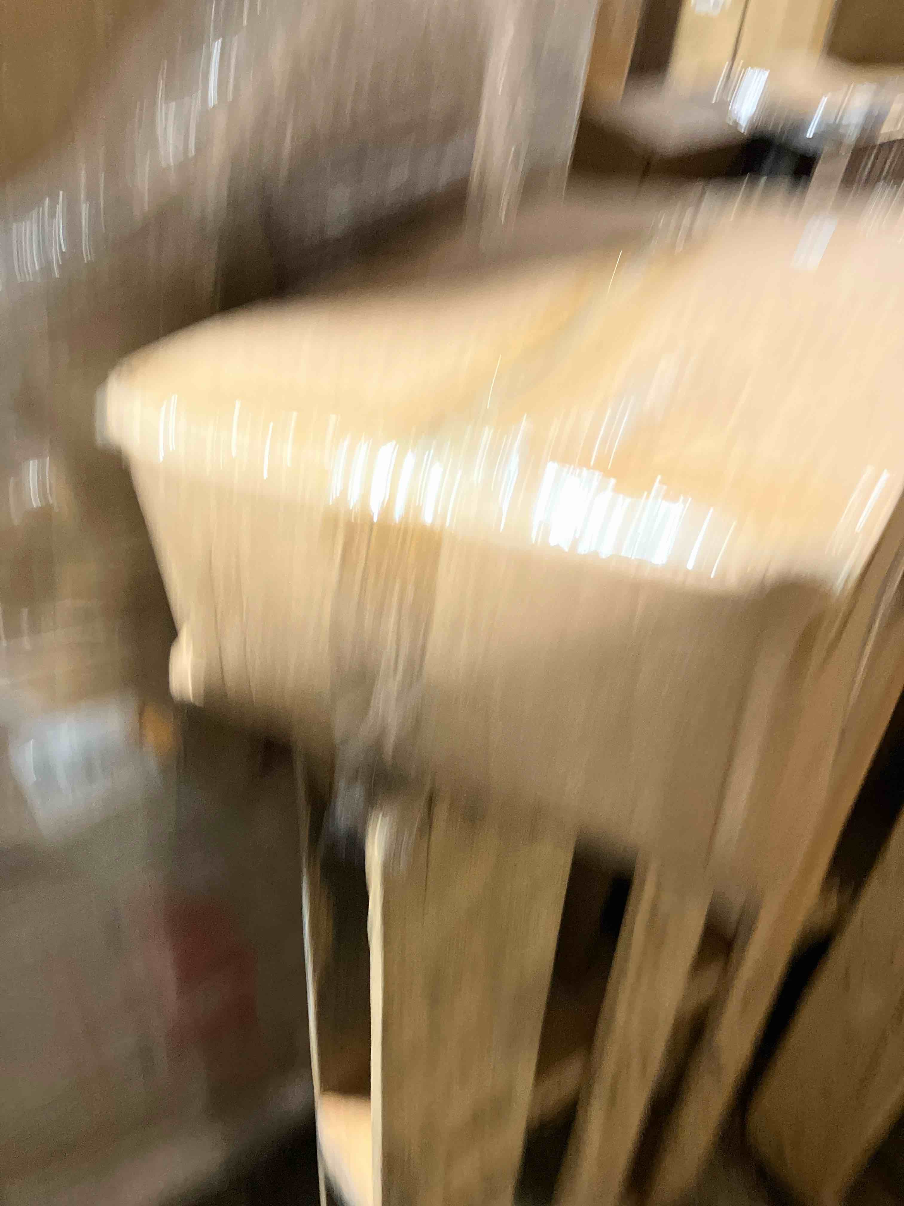 https://s3.amazonaws.com/lotting-images-prod/phillipi/PNK0413117_1740008470376.jpeg