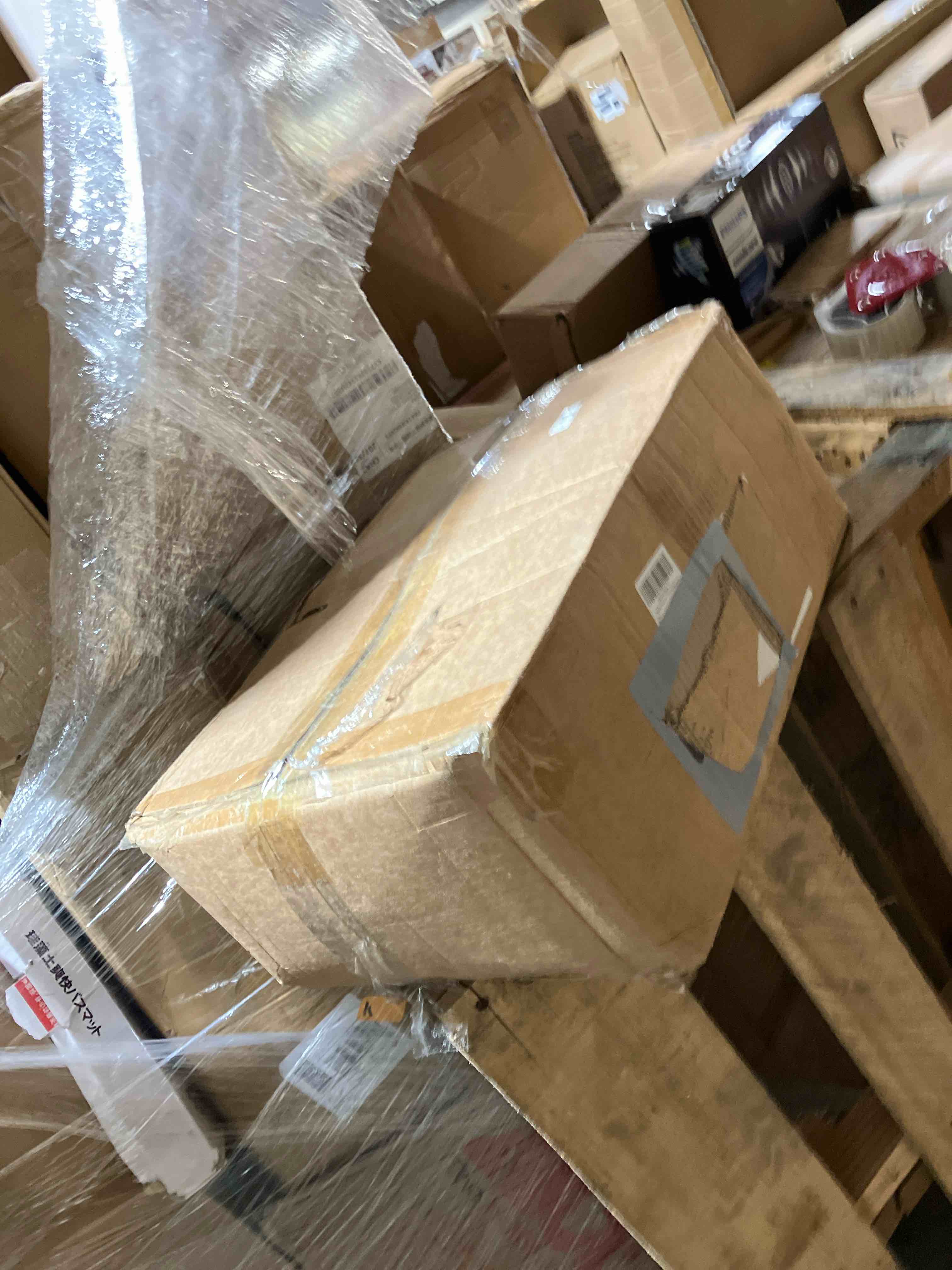 https://s3.amazonaws.com/lotting-images-prod/phillipi/PNK0413117_1740008471429.jpeg
