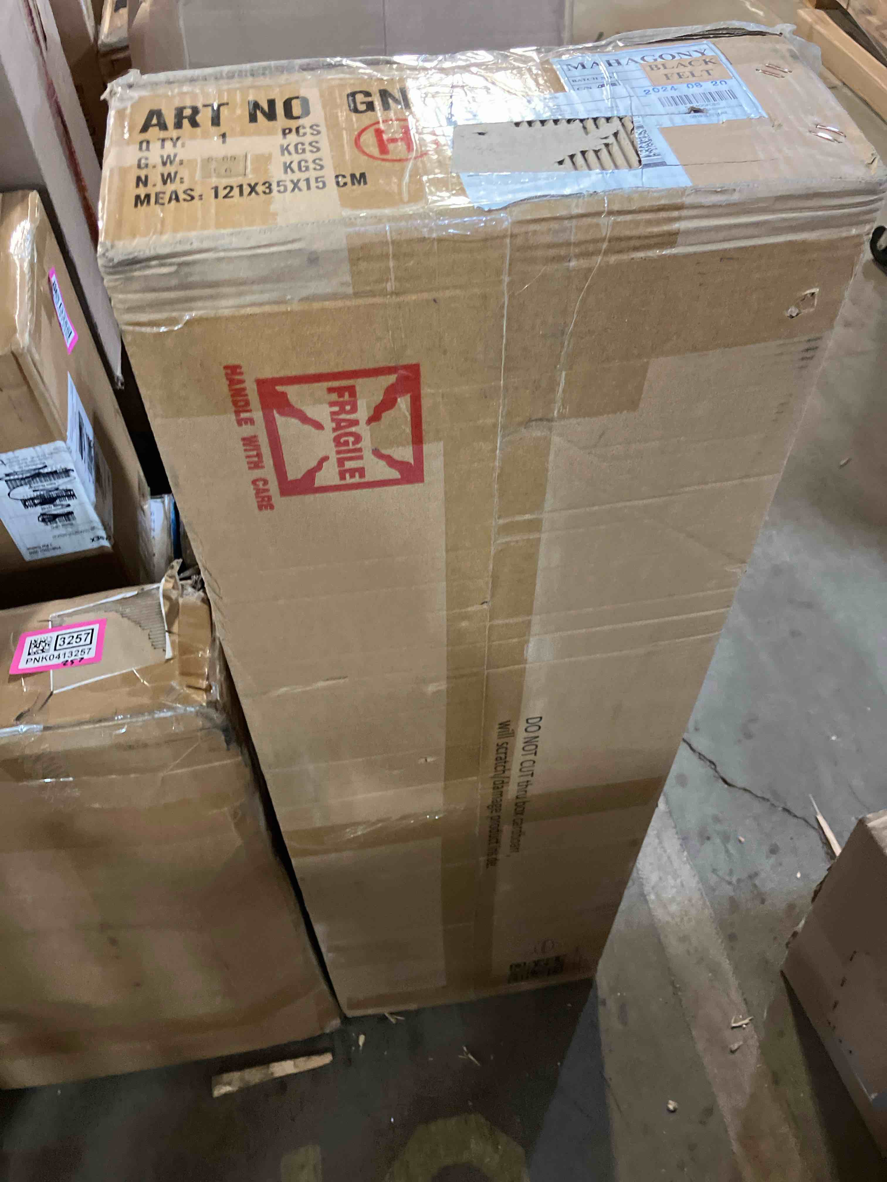 https://s3.amazonaws.com/lotting-images-prod/phillipi/PNK0413255_1739912401797.jpeg