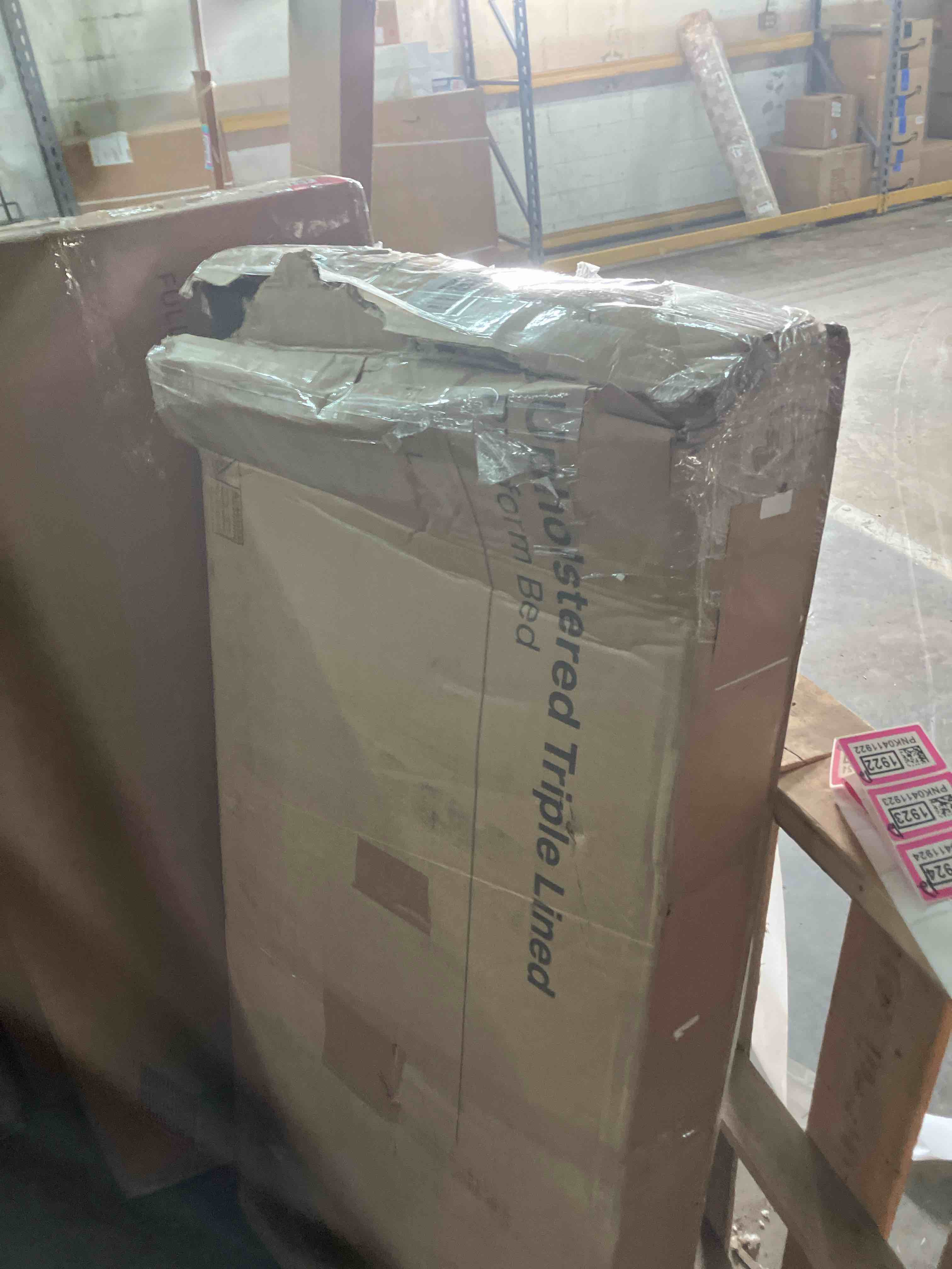 https://s3.amazonaws.com/lotting-images-prod/phillipi/PNK0414026_1738609828624.jpeg