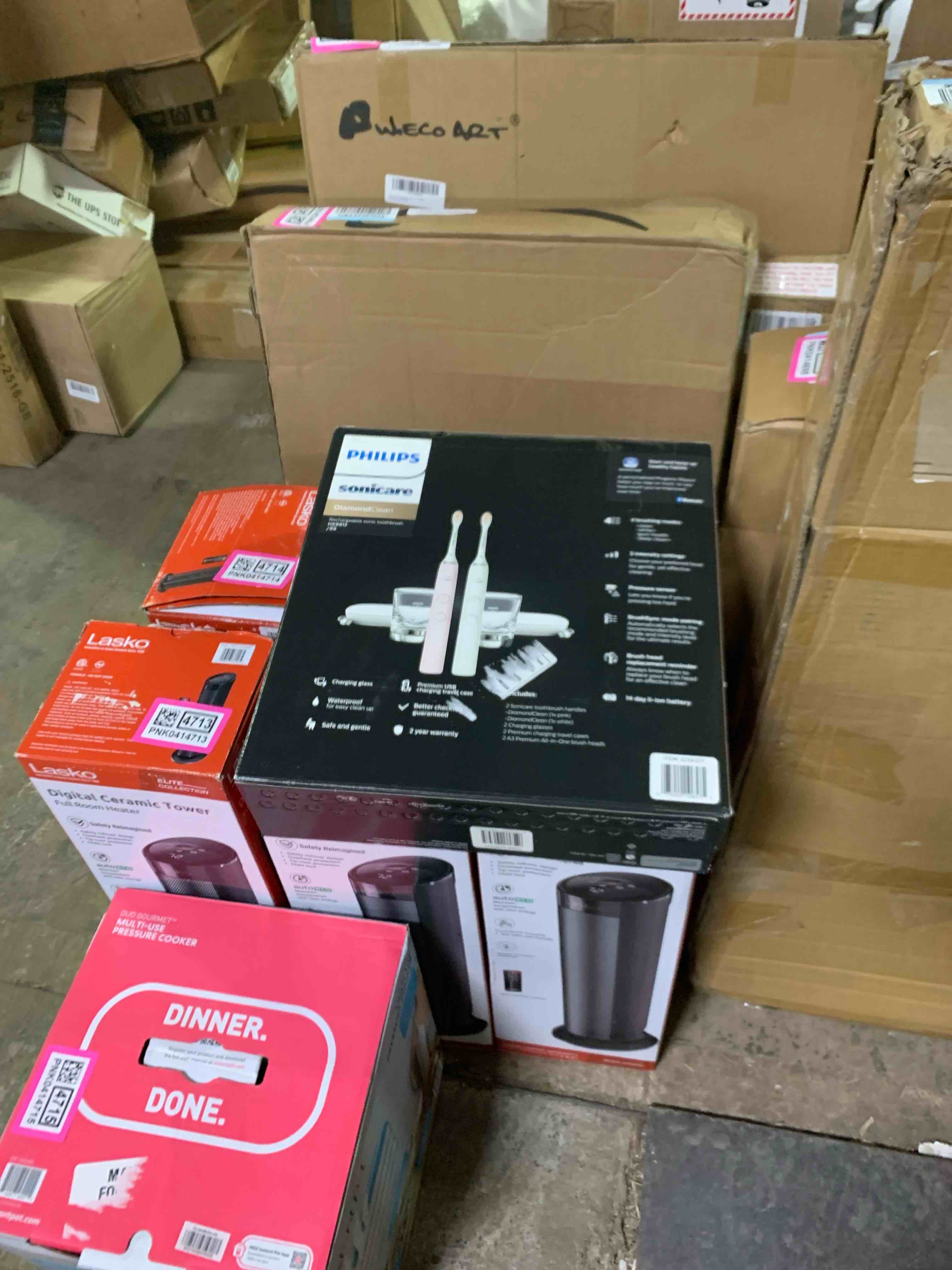 https://s3.amazonaws.com/lotting-images-prod/phillipi/PNK0414718_1738268179779.jpeg
