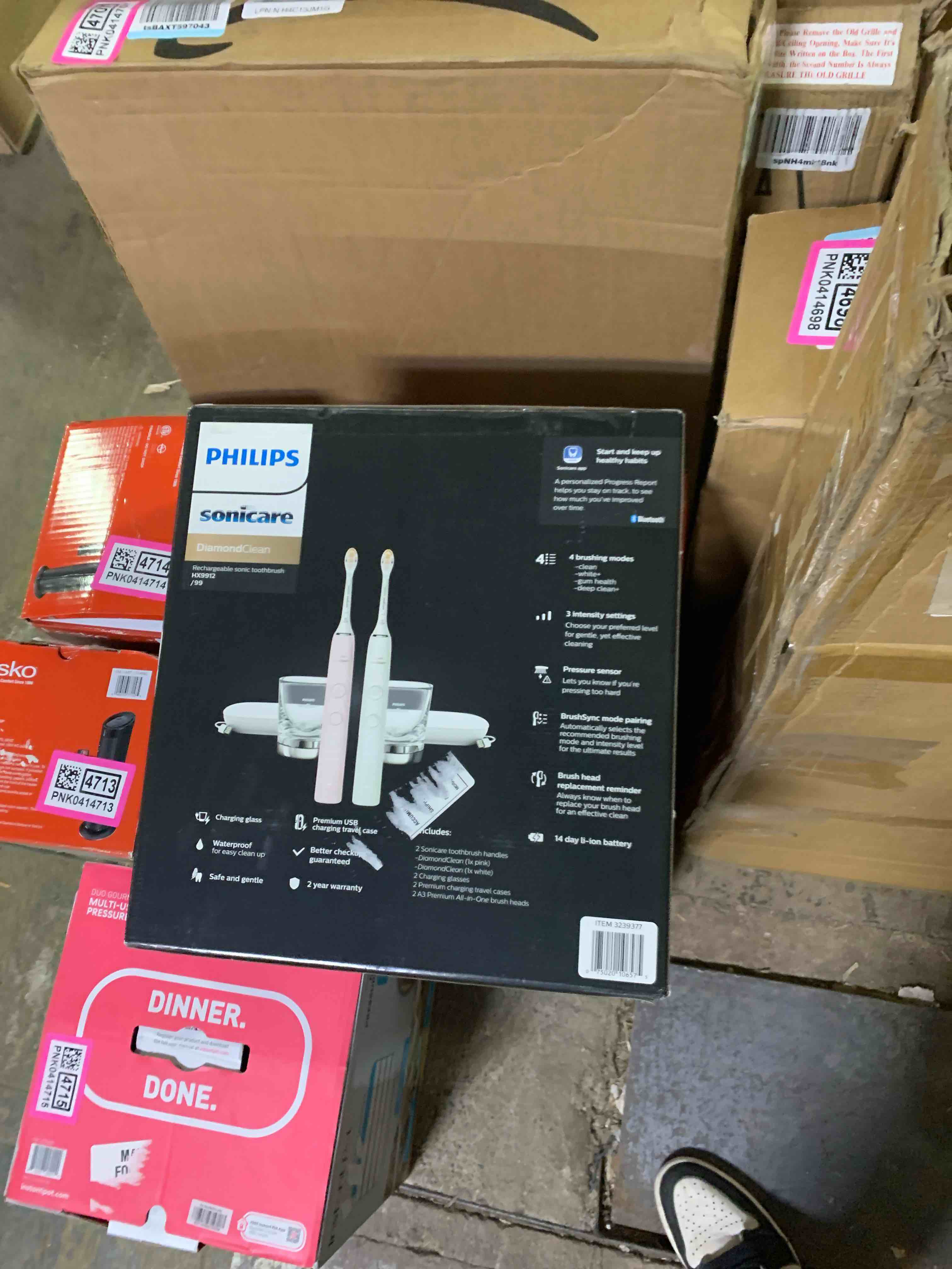 https://s3.amazonaws.com/lotting-images-prod/phillipi/PNK0414718_1738268181493.jpeg