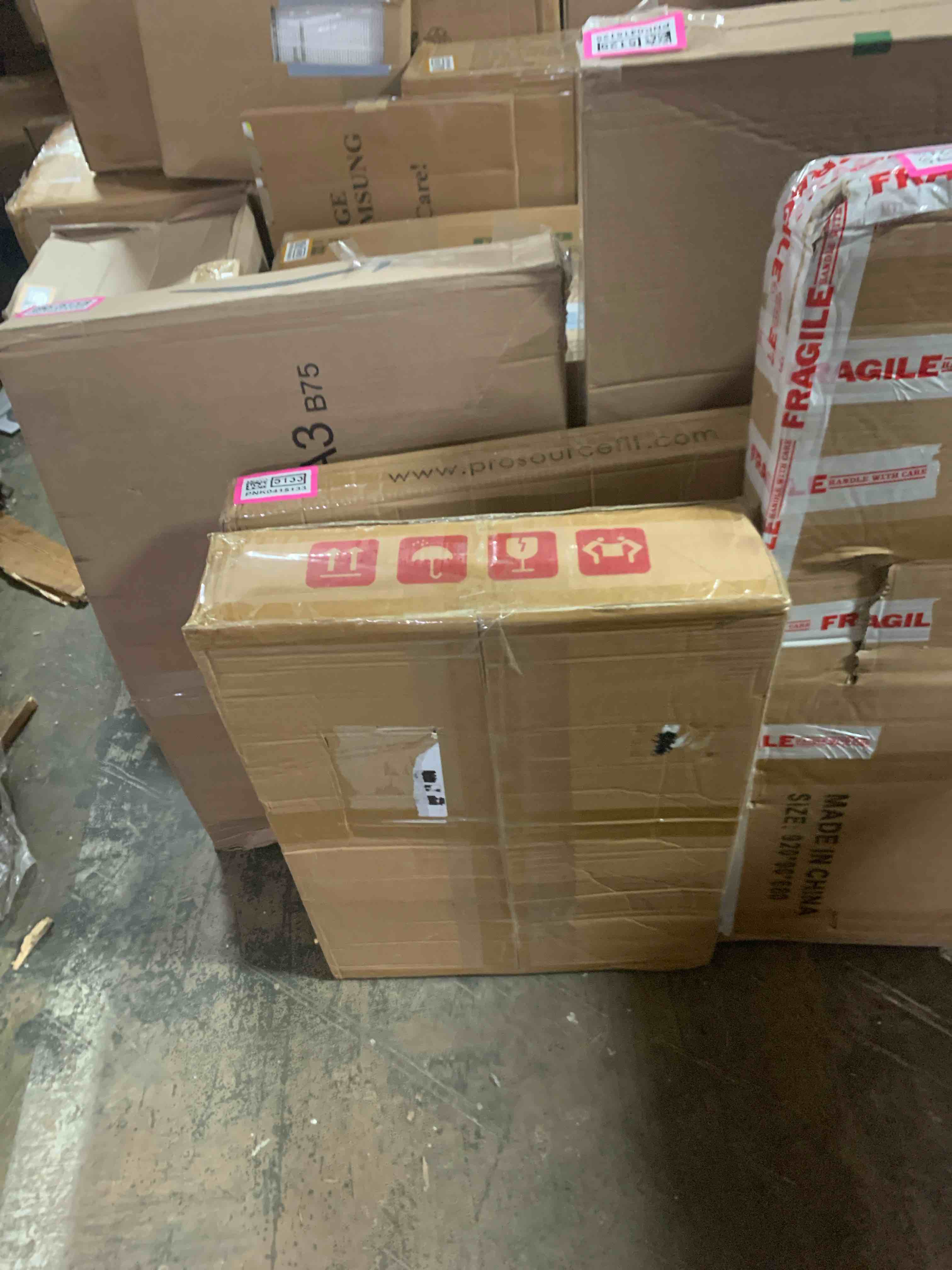 https://s3.amazonaws.com/lotting-images-prod/phillipi/PNK0415138_1738178562139.jpeg