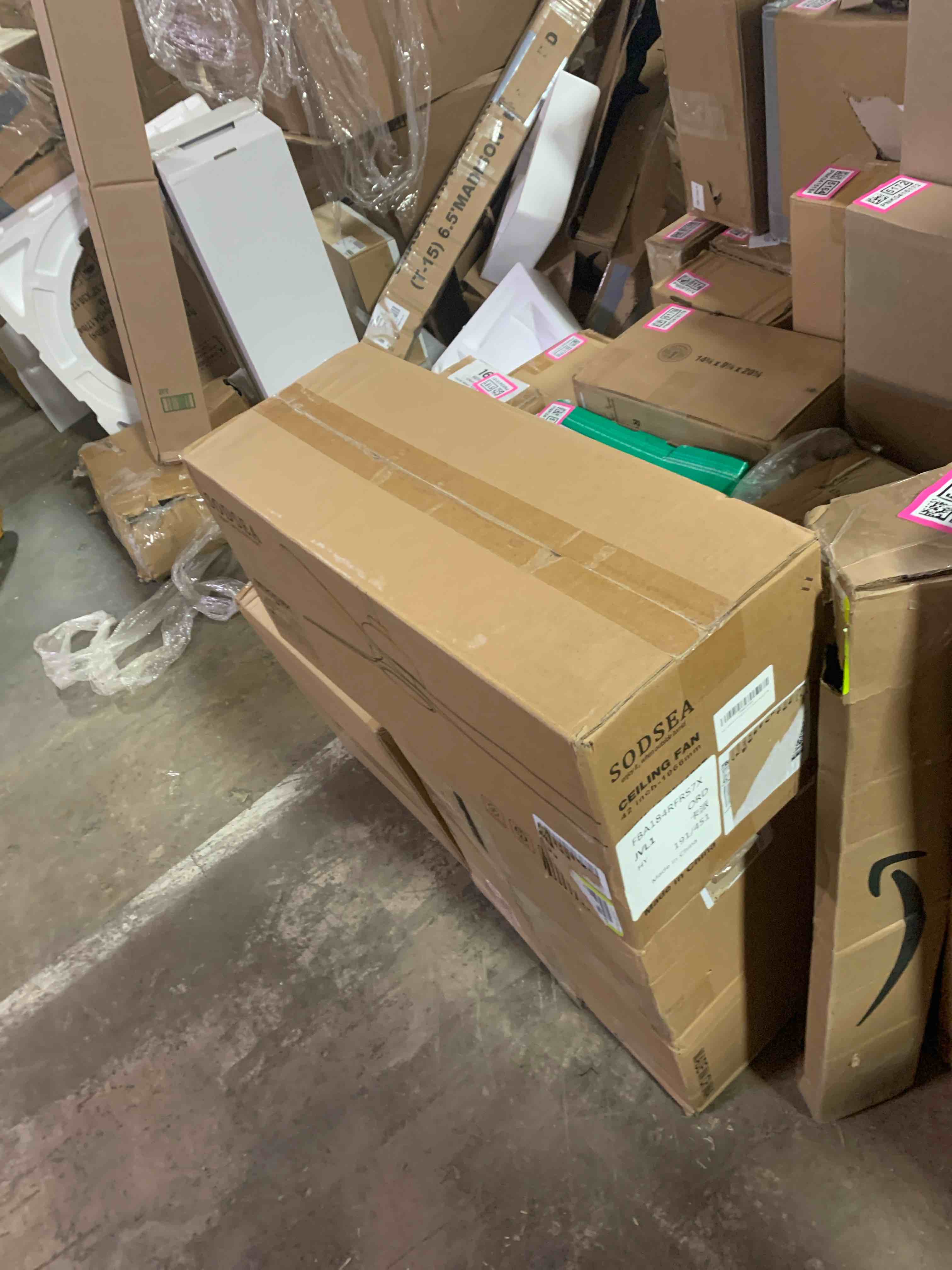 https://s3.amazonaws.com/lotting-images-prod/phillipi/PNK0415187_1738185385130.jpeg