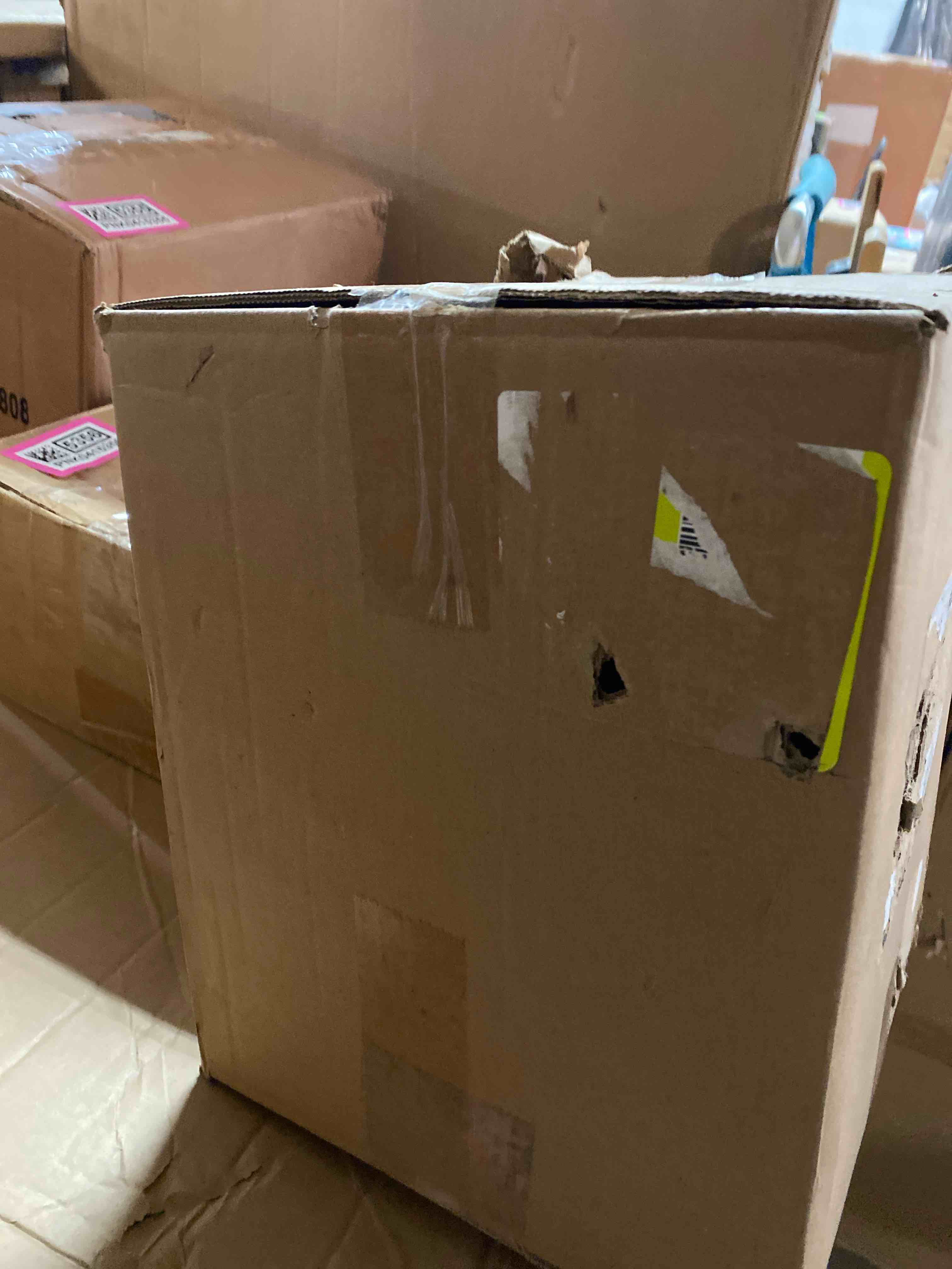 https://s3.amazonaws.com/lotting-images-prod/phillipi/PNK0415358_1738014725698.jpeg
