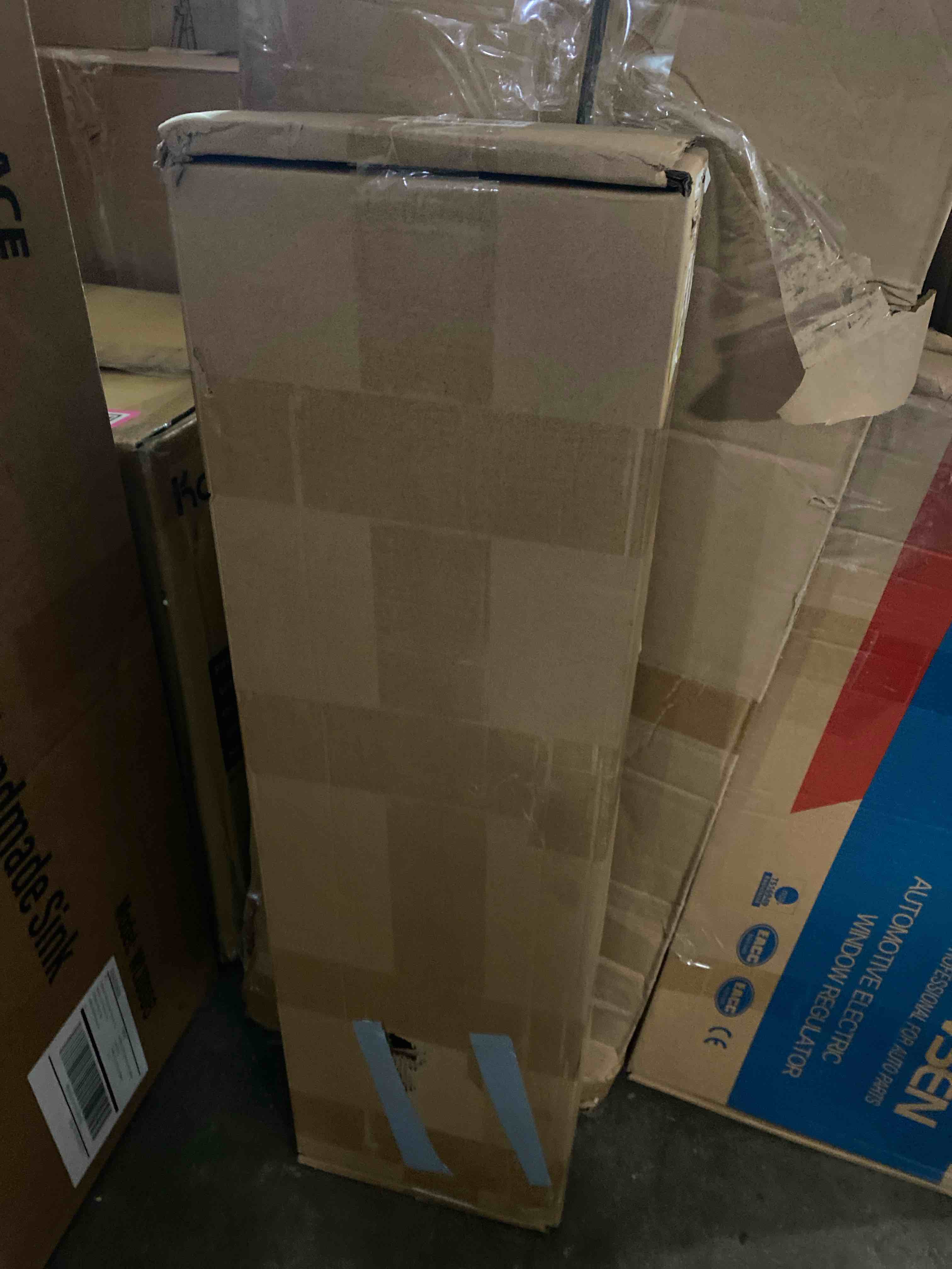 https://s3.amazonaws.com/lotting-images-prod/phillipi/PNK0415376_1738017966718.jpeg