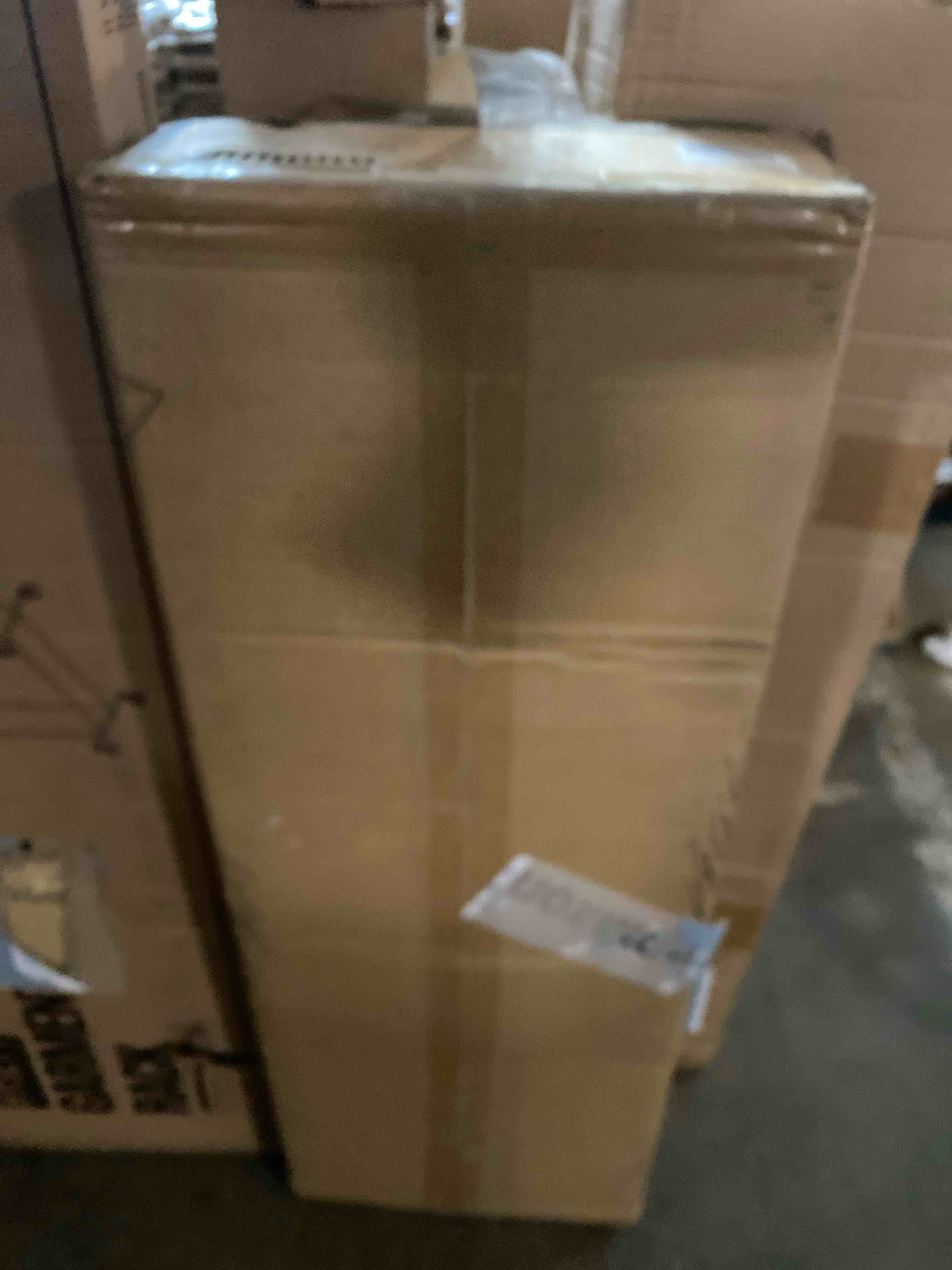 https://s3.amazonaws.com/lotting-images-prod/phillipi/PNK0415380_1738018389221.jpeg