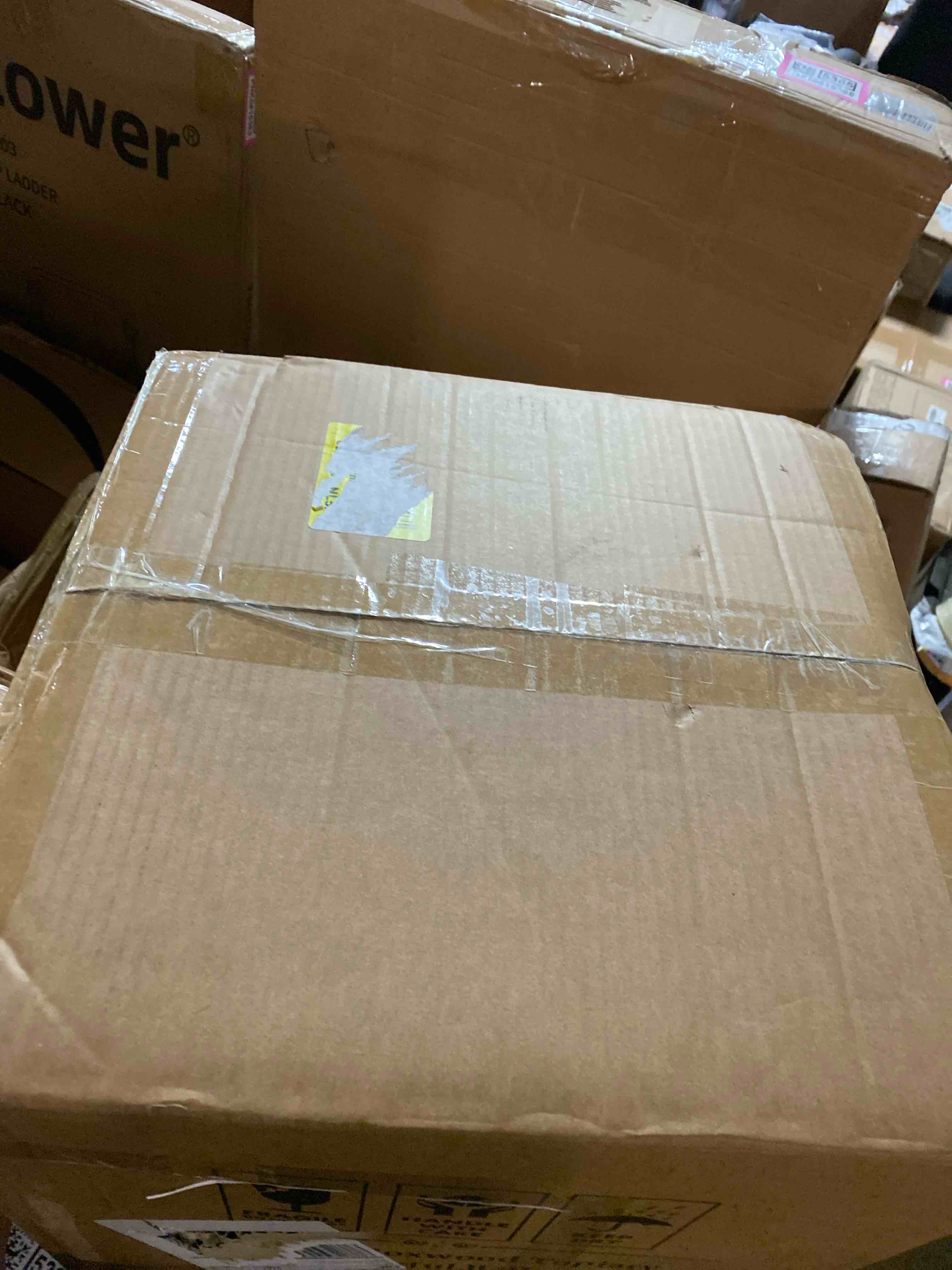 https://s3.amazonaws.com/lotting-images-prod/phillipi/PNK0415390_1738019246471.jpeg
