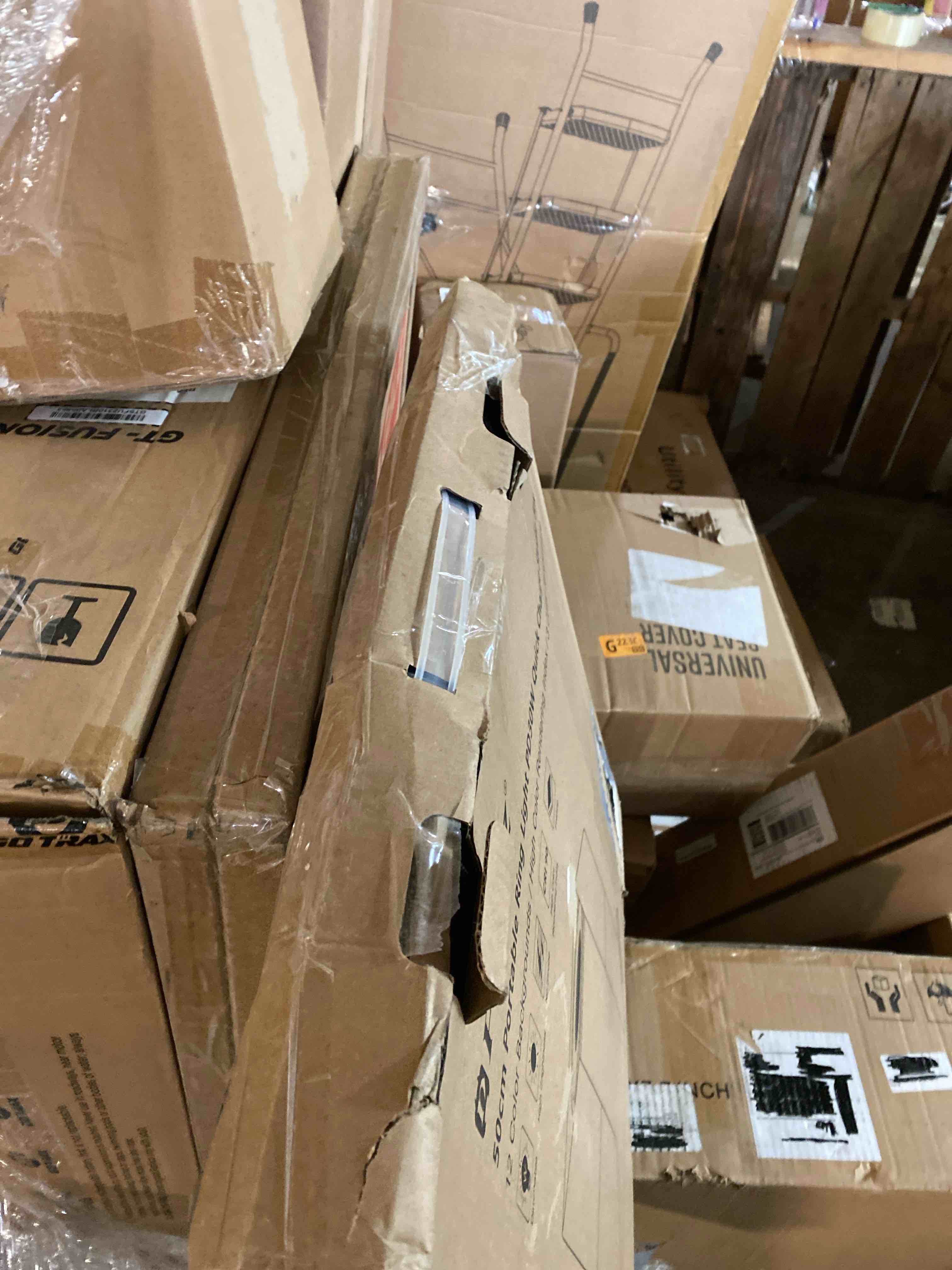https://s3.amazonaws.com/lotting-images-prod/phillipi/PNK0415405_1738092356025.jpeg