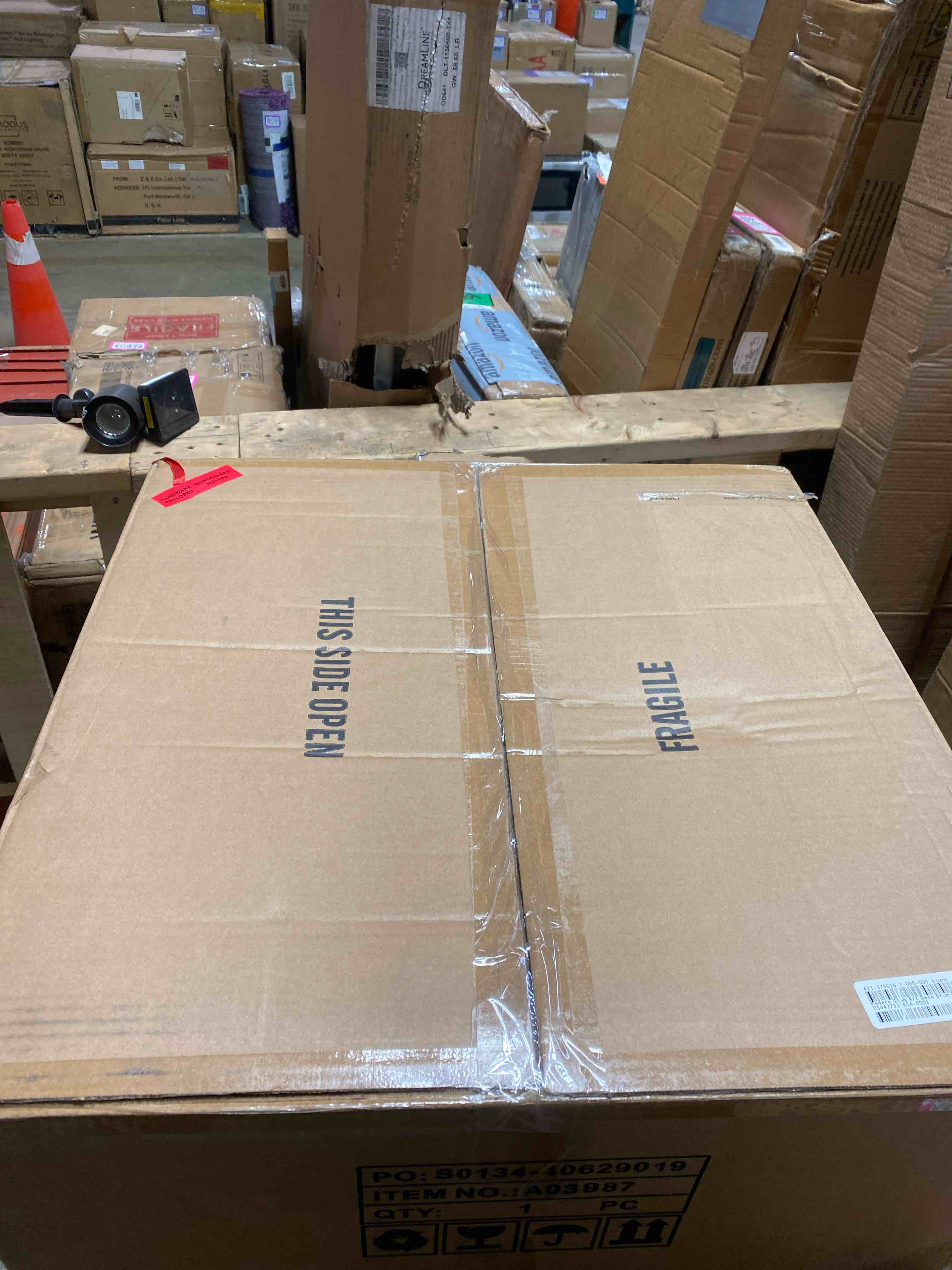 https://s3.amazonaws.com/lotting-images-prod/phillipi/PNK0416037_1734385904154.jpeg
