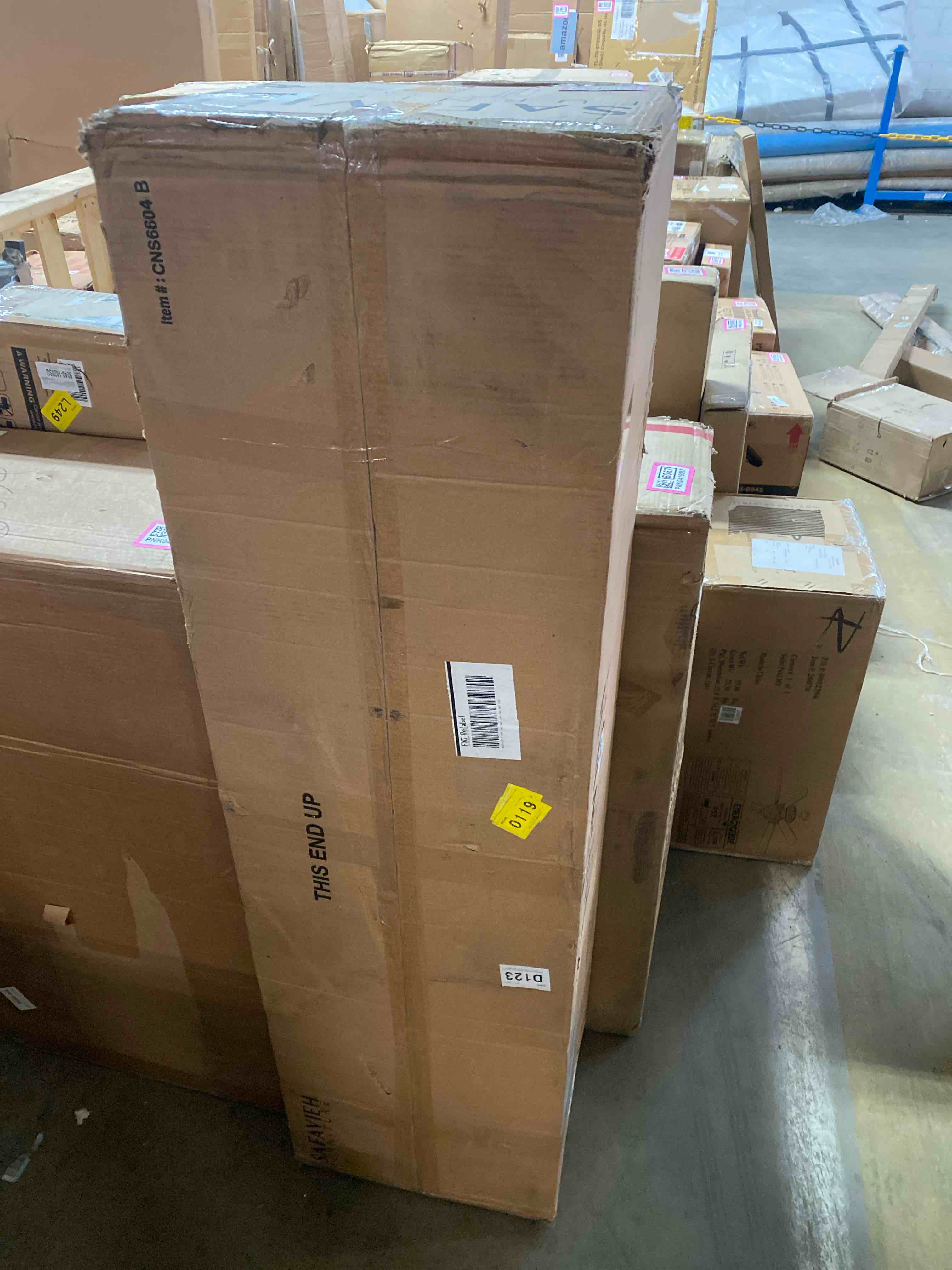https://s3.amazonaws.com/lotting-images-prod/phillipi/PNK0416070_1734466791156.jpeg