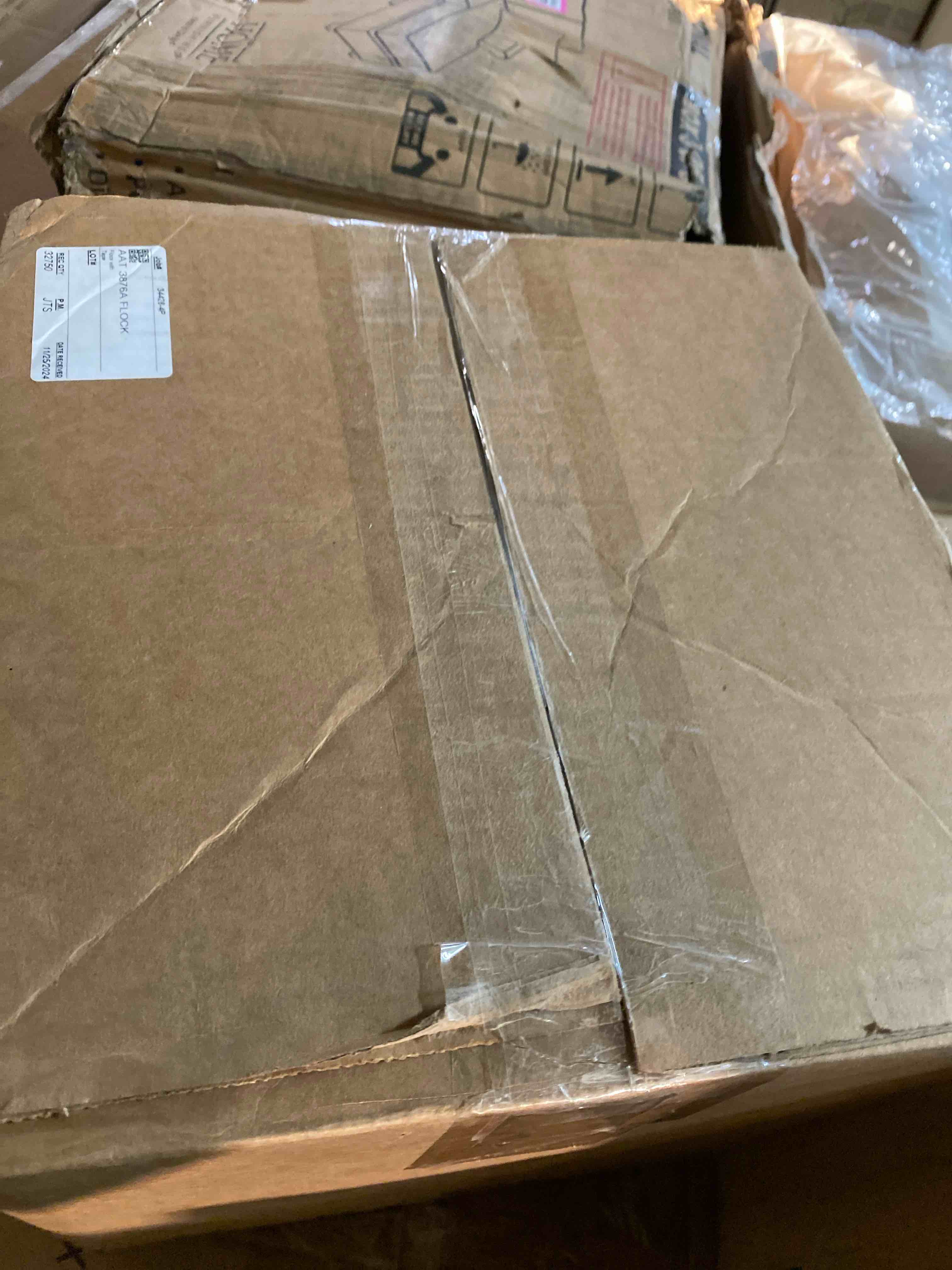 https://s3.amazonaws.com/lotting-images-prod/phillipi/PNK0416090_1734471190186.jpeg