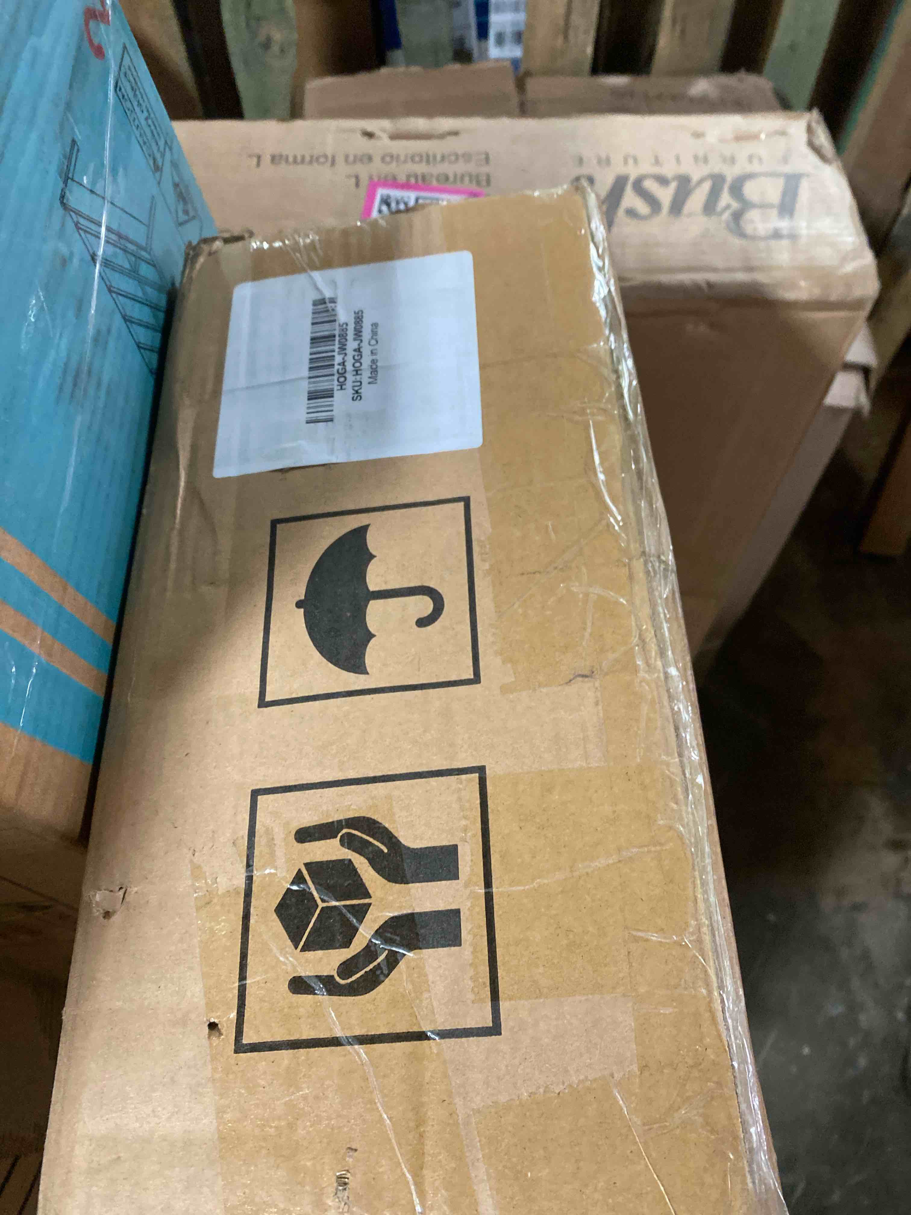 https://s3.amazonaws.com/lotting-images-prod/phillipi/PNK0416620_1734033663476.jpeg