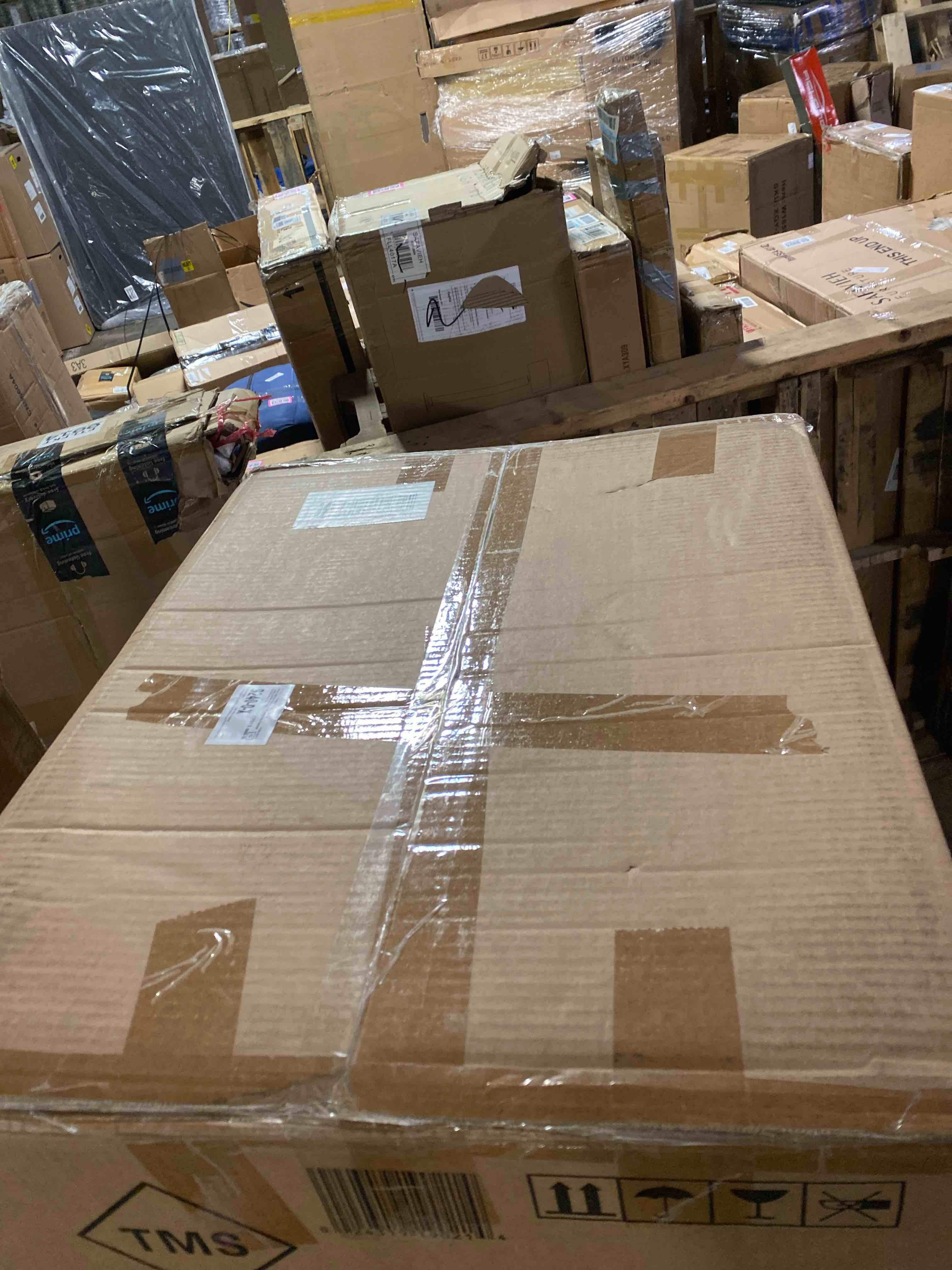 https://s3.amazonaws.com/lotting-images-prod/phillipi/PNK0416696_1734044601659.jpeg