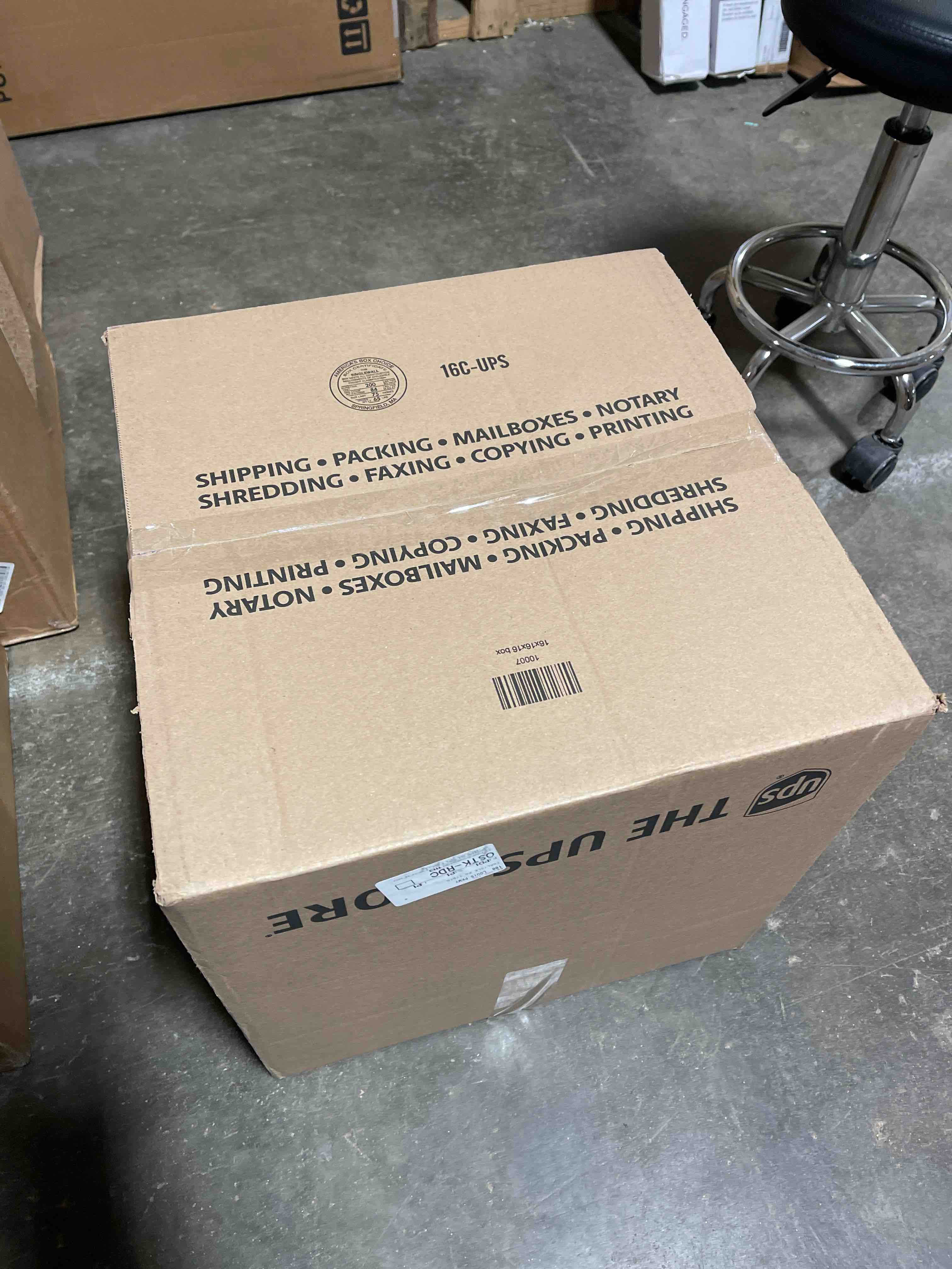 https://s3.amazonaws.com/lotting-images-prod/phillipi/PNK0417329_1733847258428.jpeg