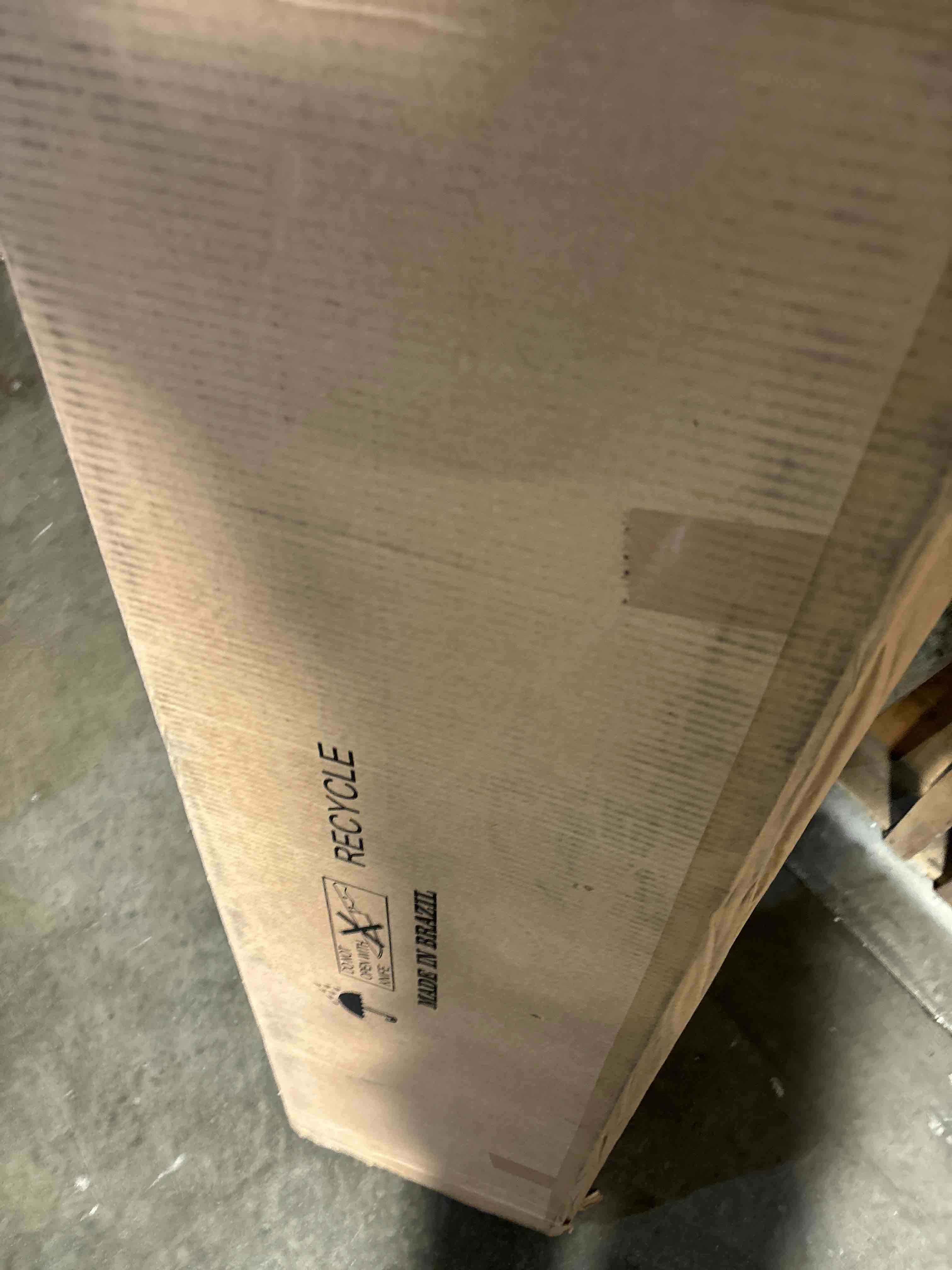 https://s3.amazonaws.com/lotting-images-prod/phillipi/PNK0417349_1733504217756.jpeg